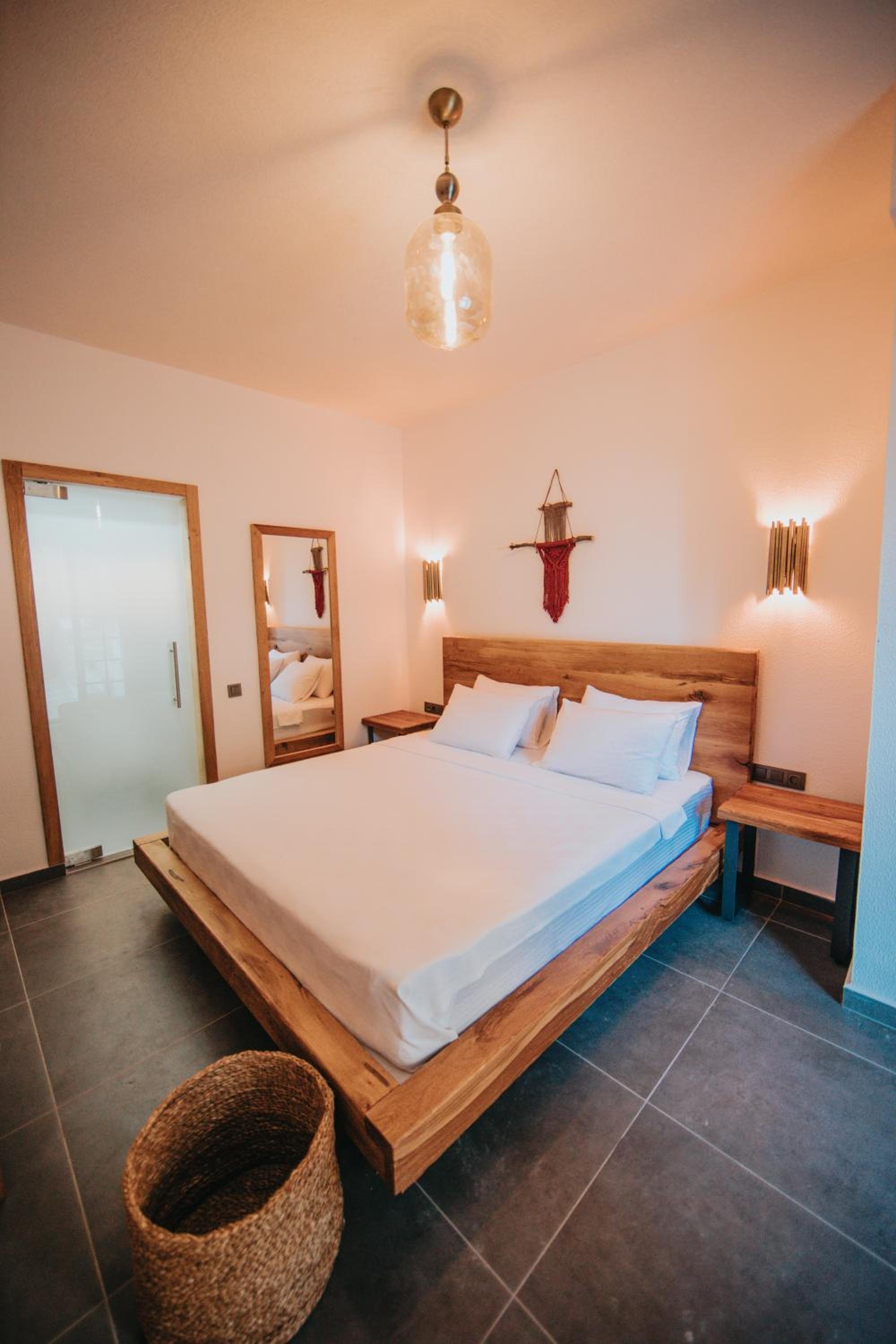 Double Room with Garden View - Photo 5