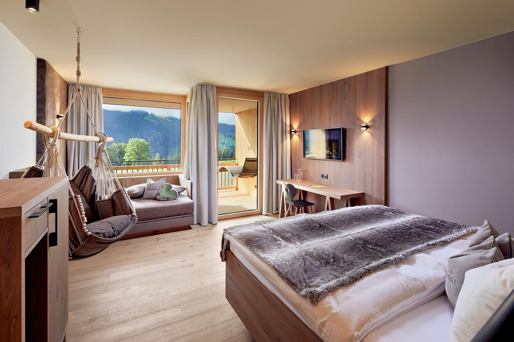 Suite with Balcony - Photo 1