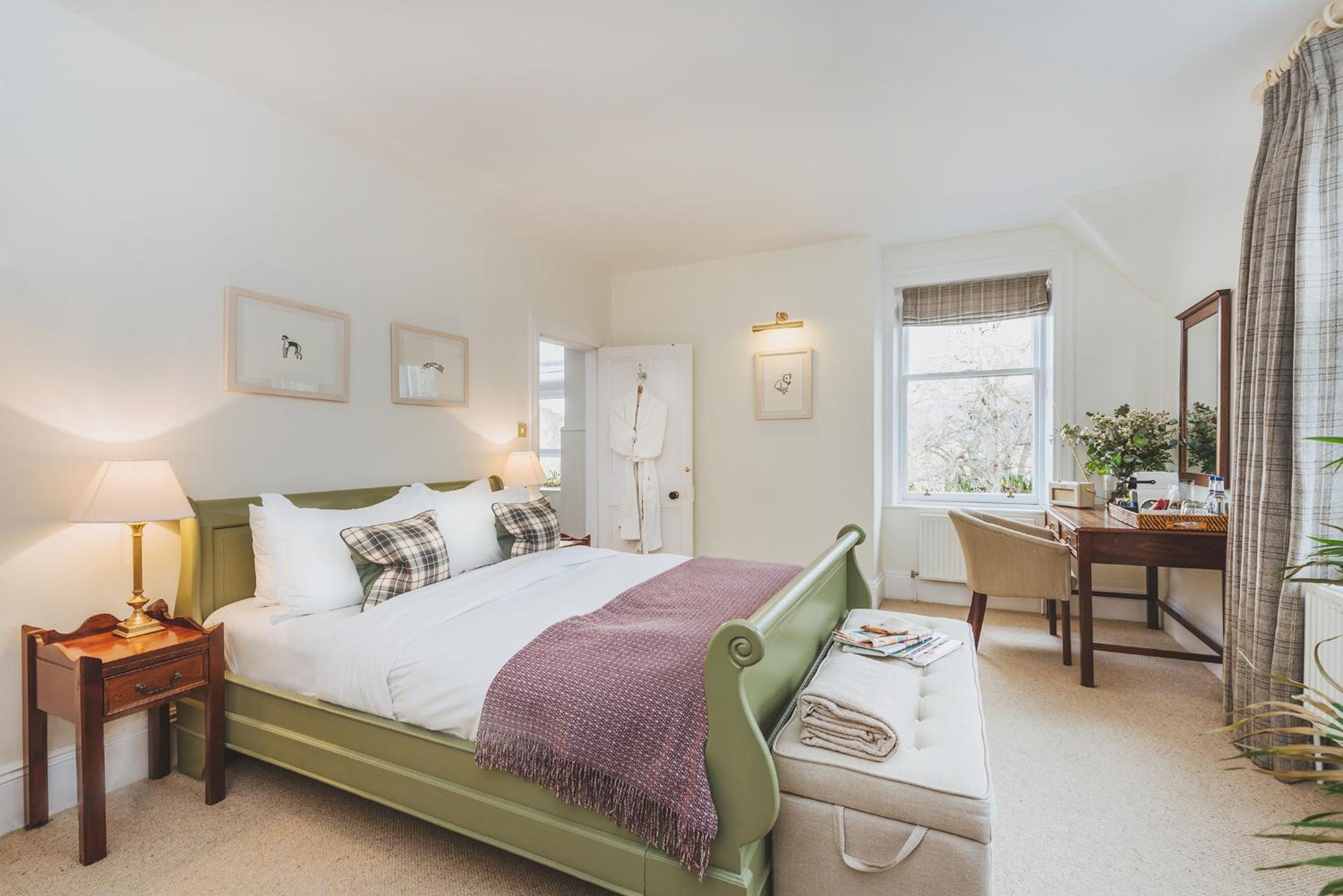 Standard King Room