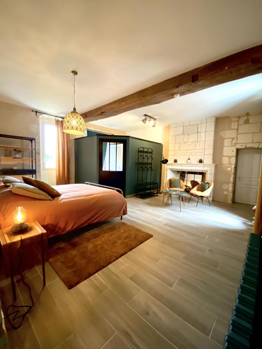 Large Double Room photo 1