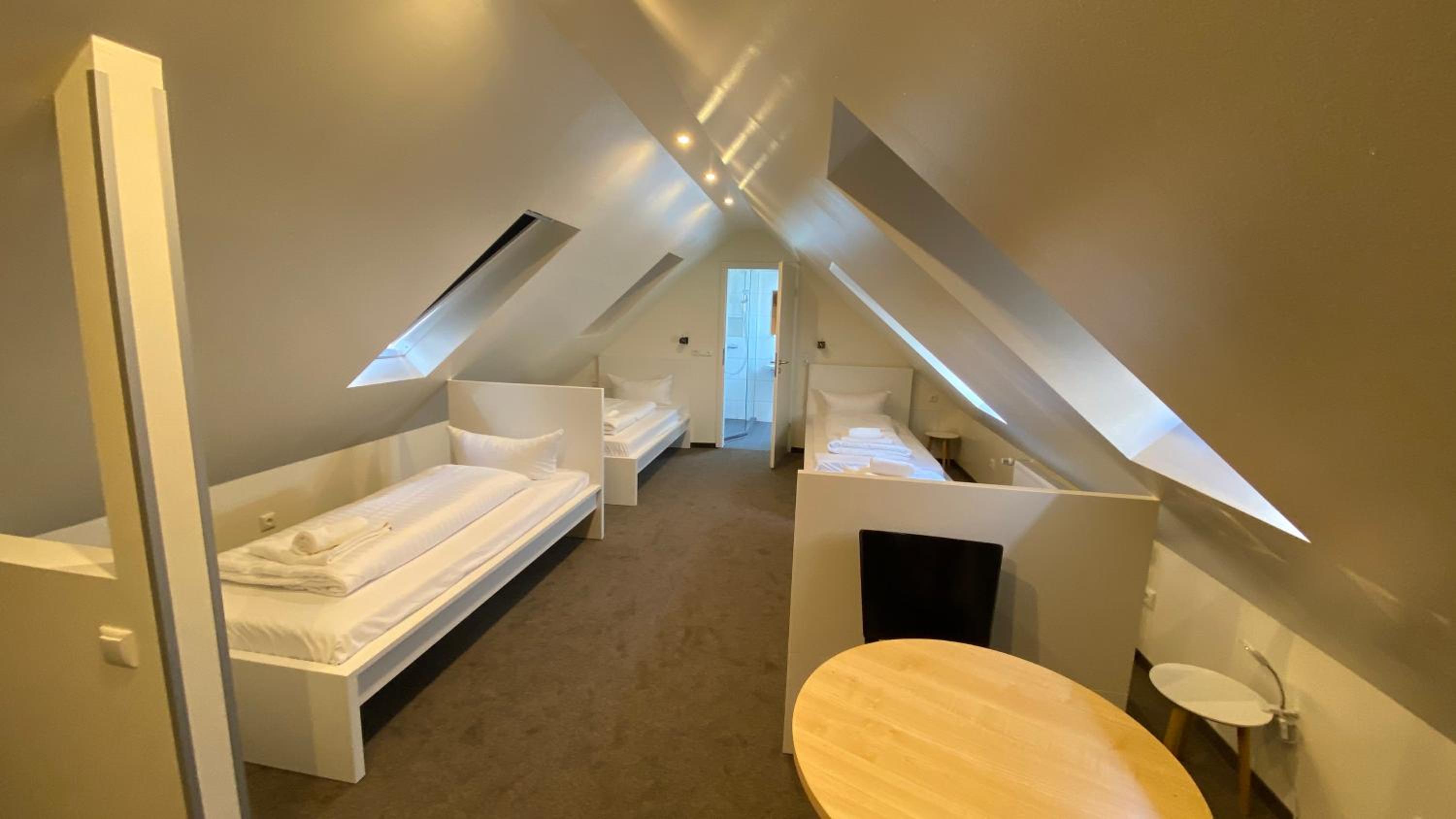 Standard Quadruple Room - Photo 3