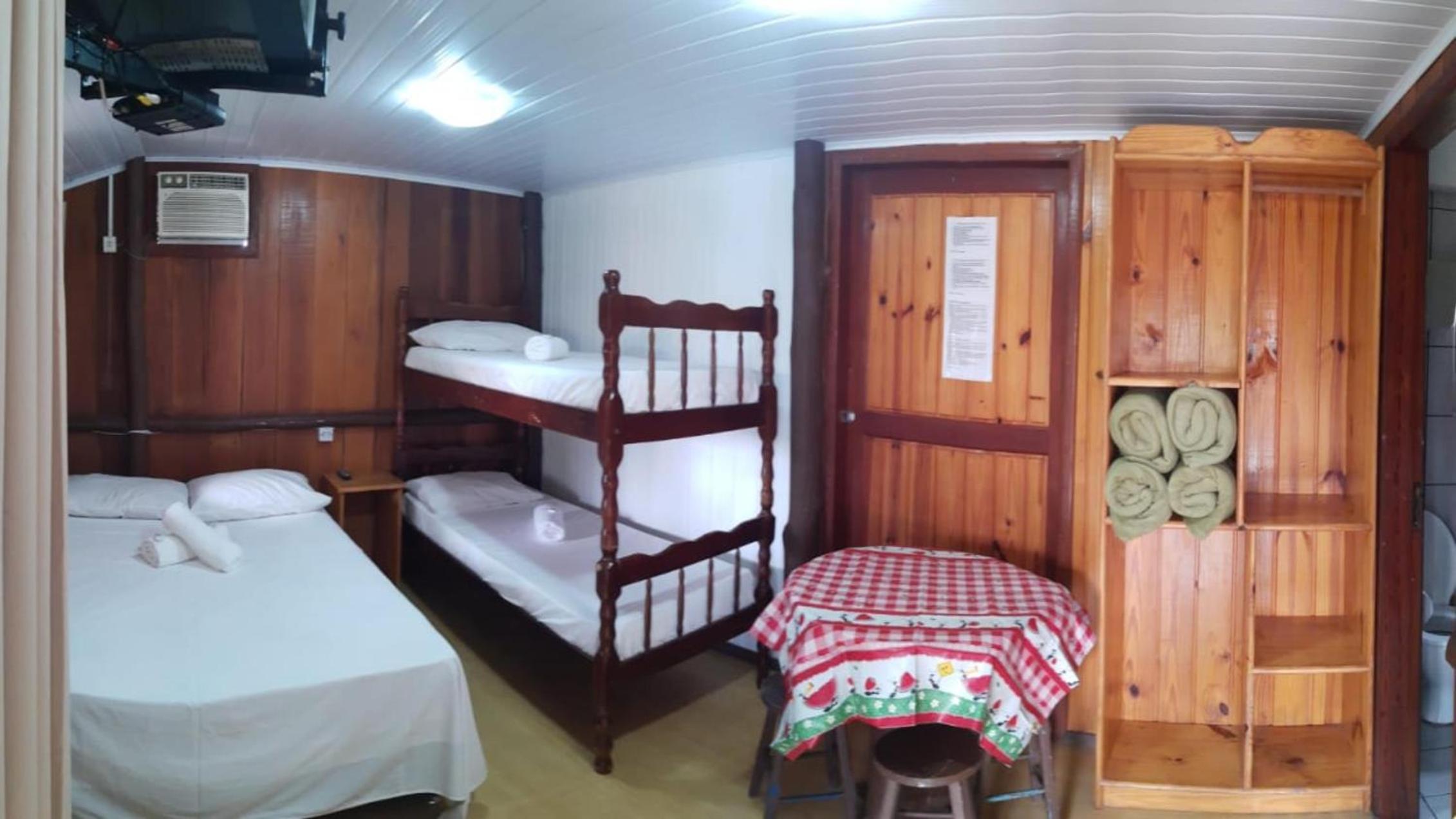 Superior Quadruple Room photo 2