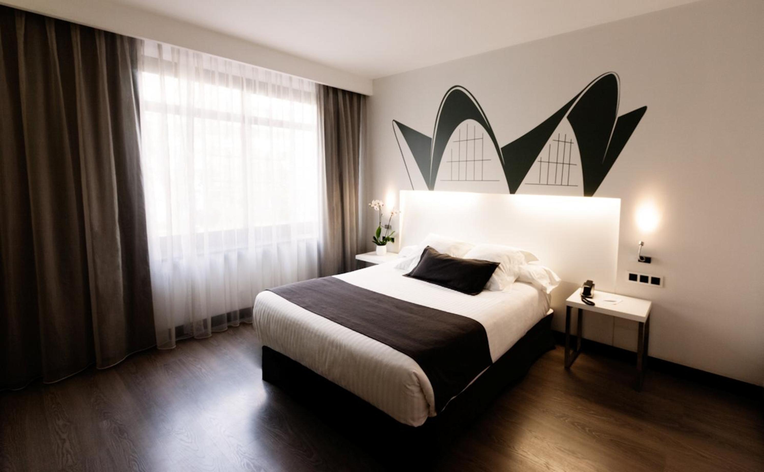 Double Room (1 Adult)