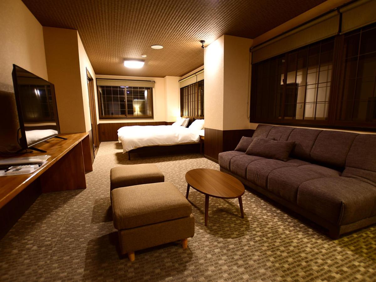 Superior Quadruple Room photo 3