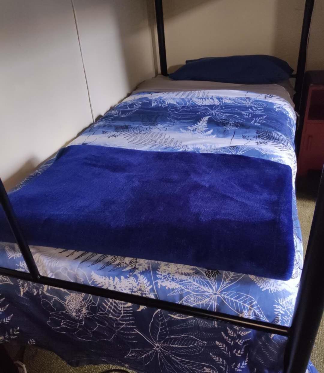 Double Room with 1 Double Bed and 1 Bunk Bed photo 3