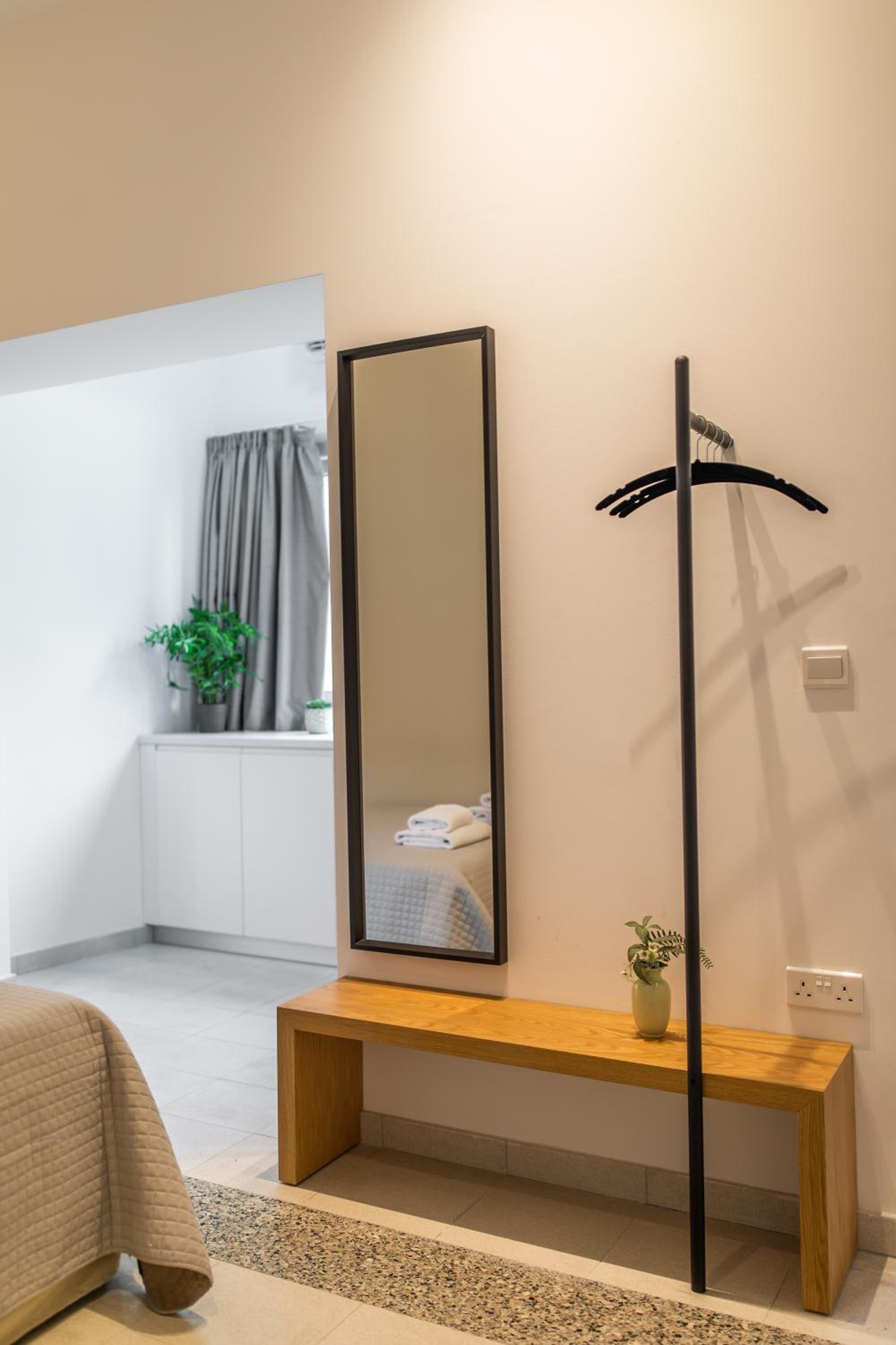 Deluxe King Room photo 3