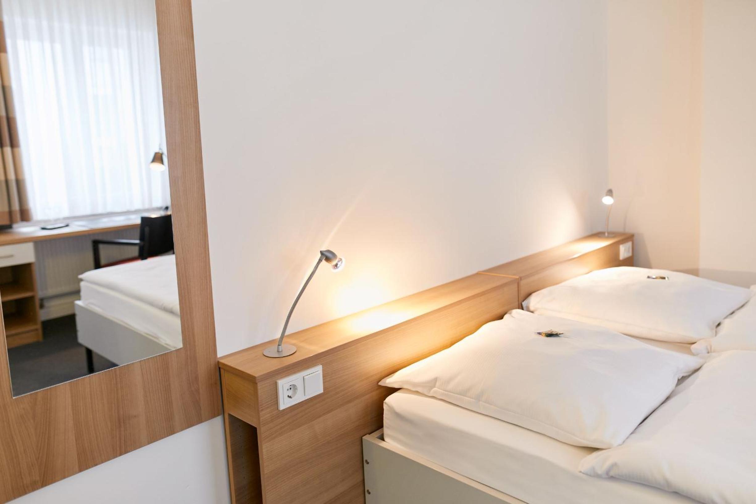 Superior Double Room with Kitchenette - Photo 2