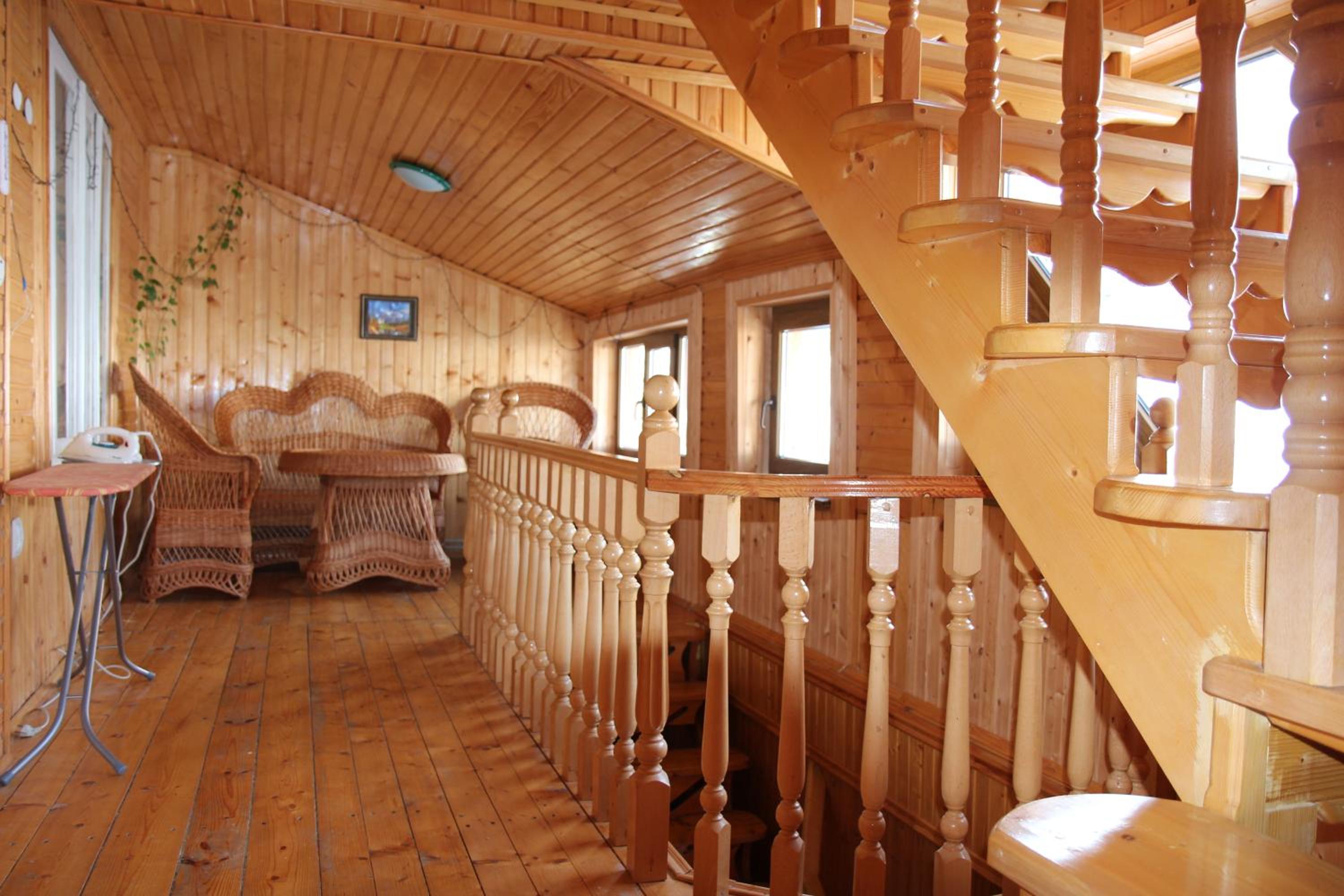 Three-Bedroom Apartment with Mountain View photo 3