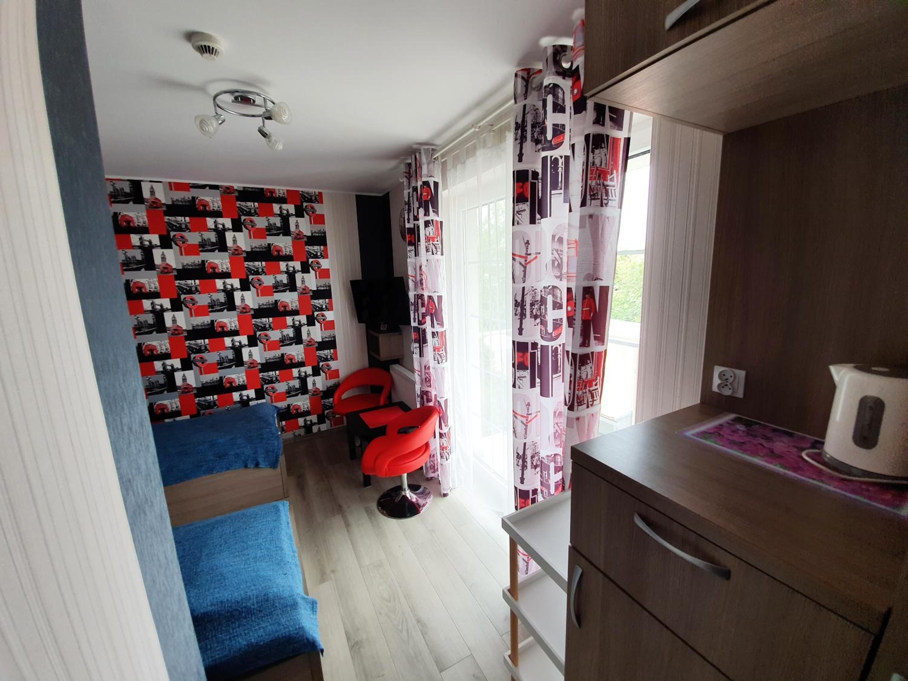 Small Twin Room photo 2