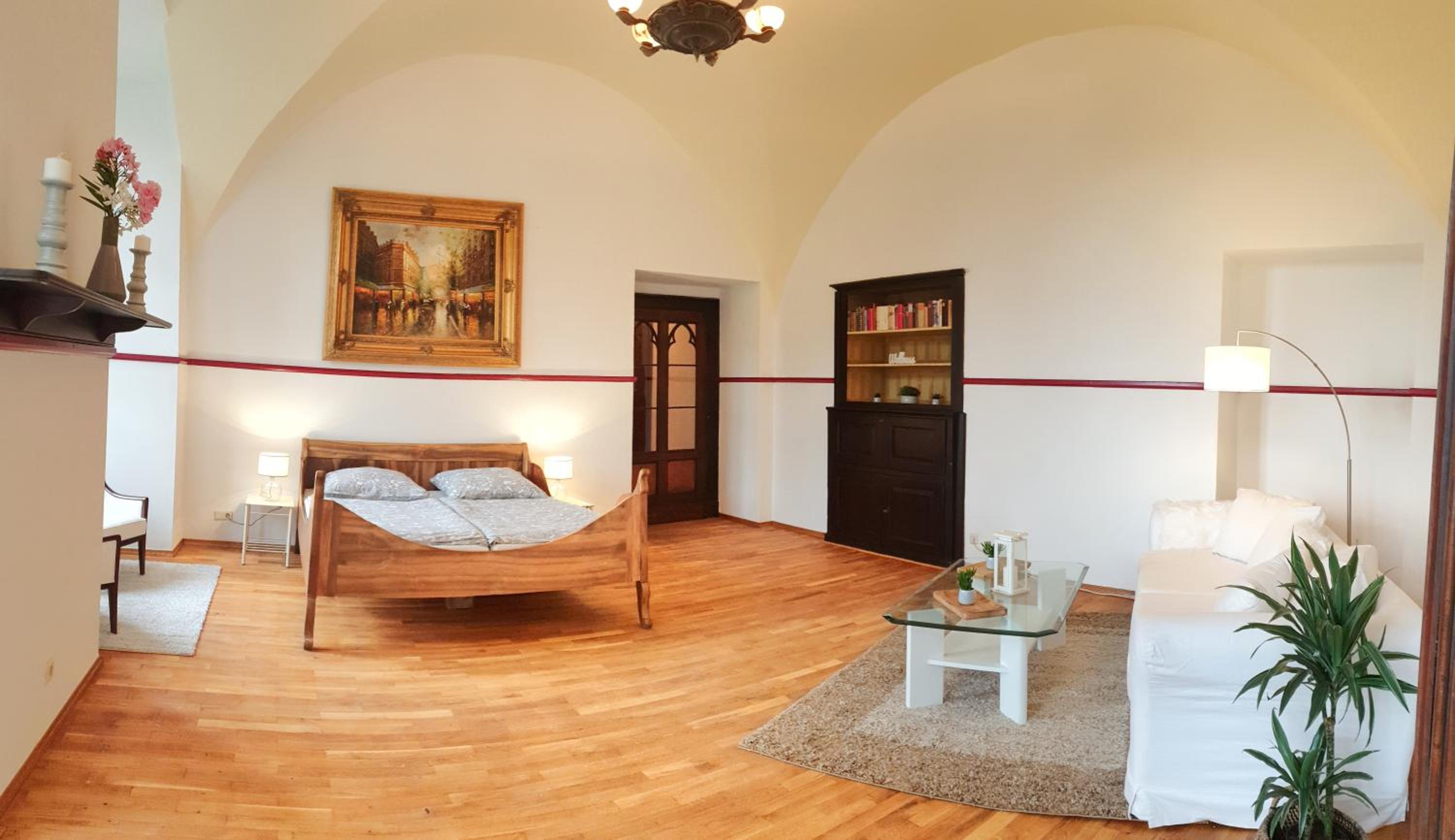 Deluxe Double Room with Shower photo 1