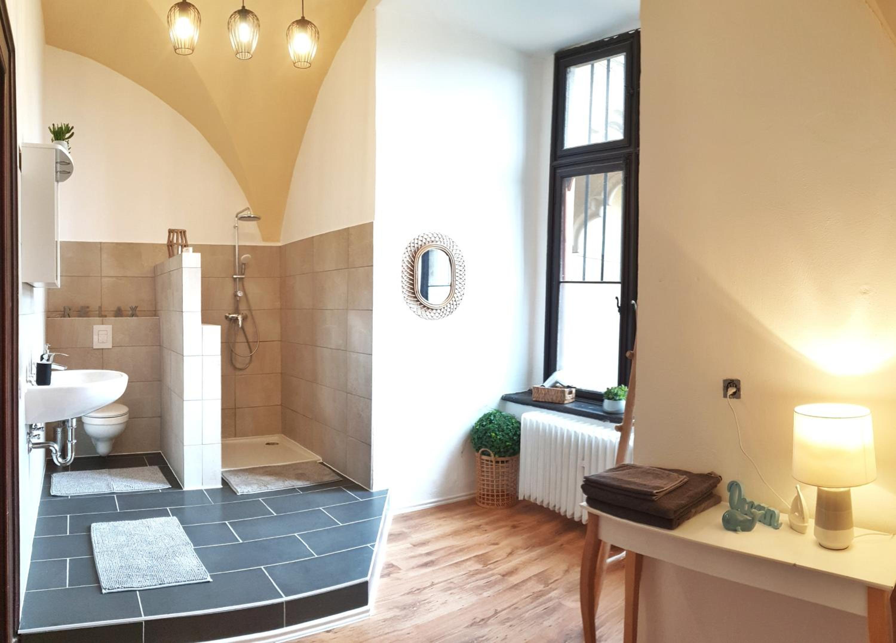 Deluxe Double Room with Shower photo 2