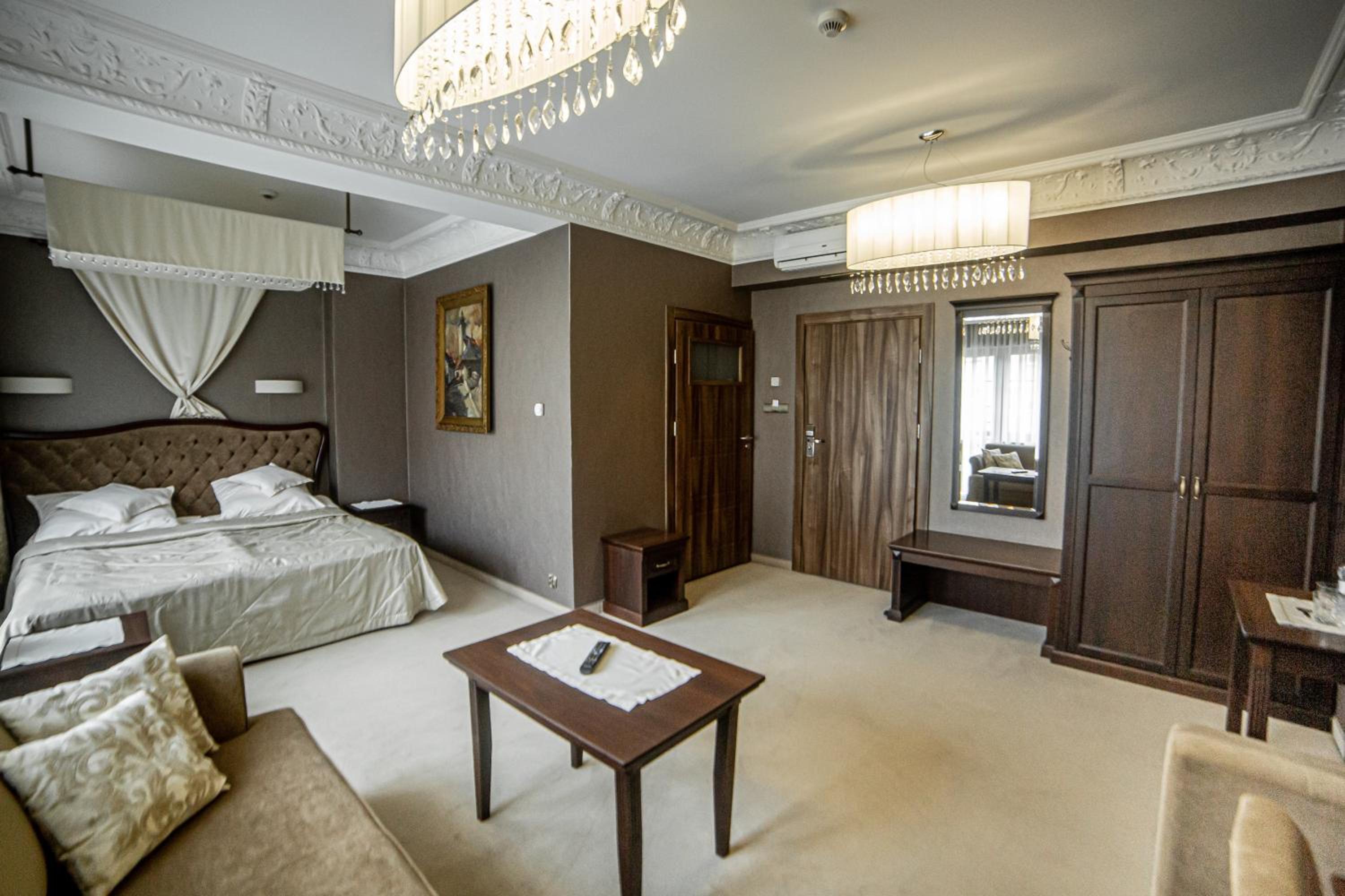 Deluxe Apartment - Photo 2