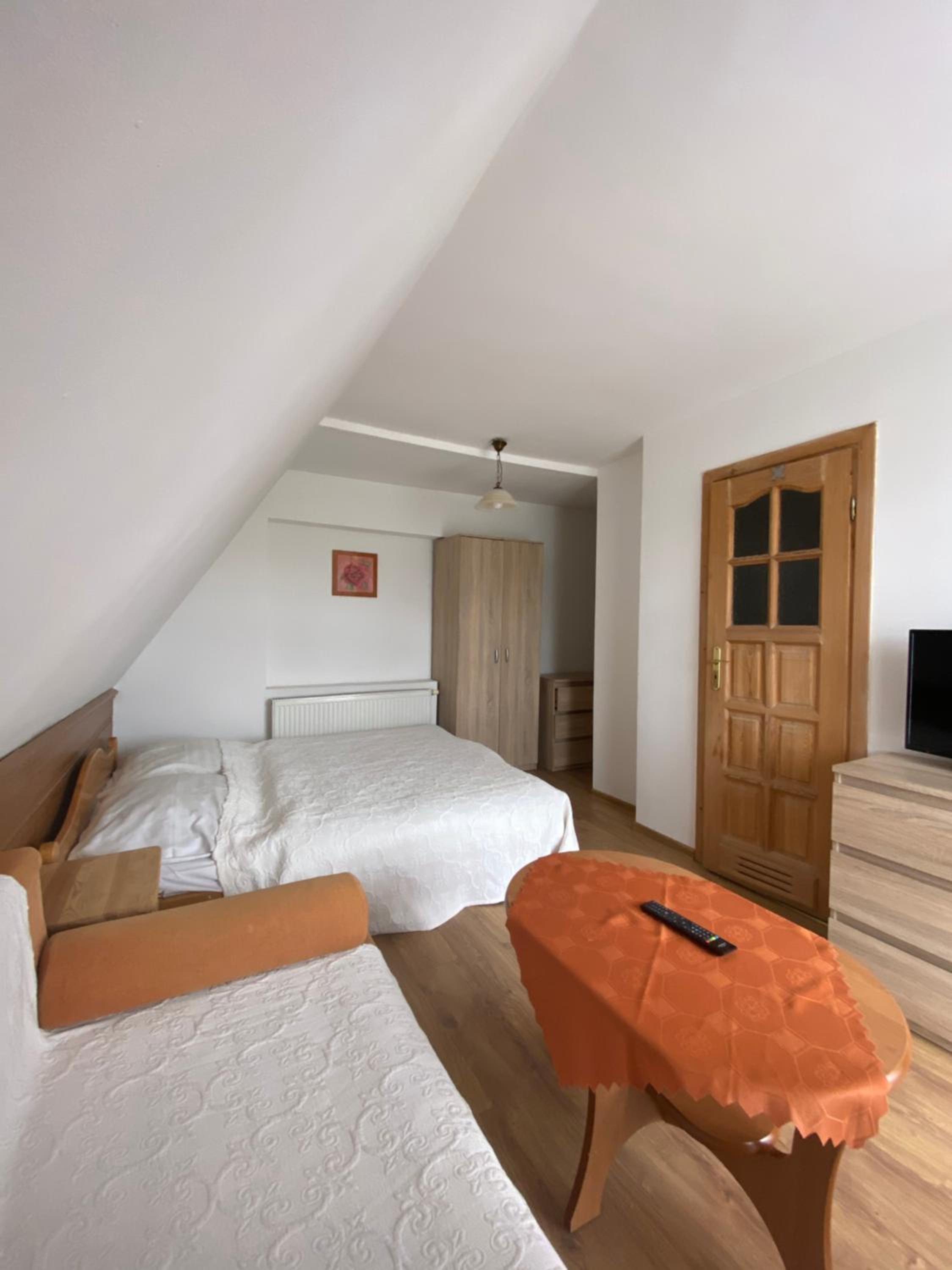Quadruple Room - Photo 1