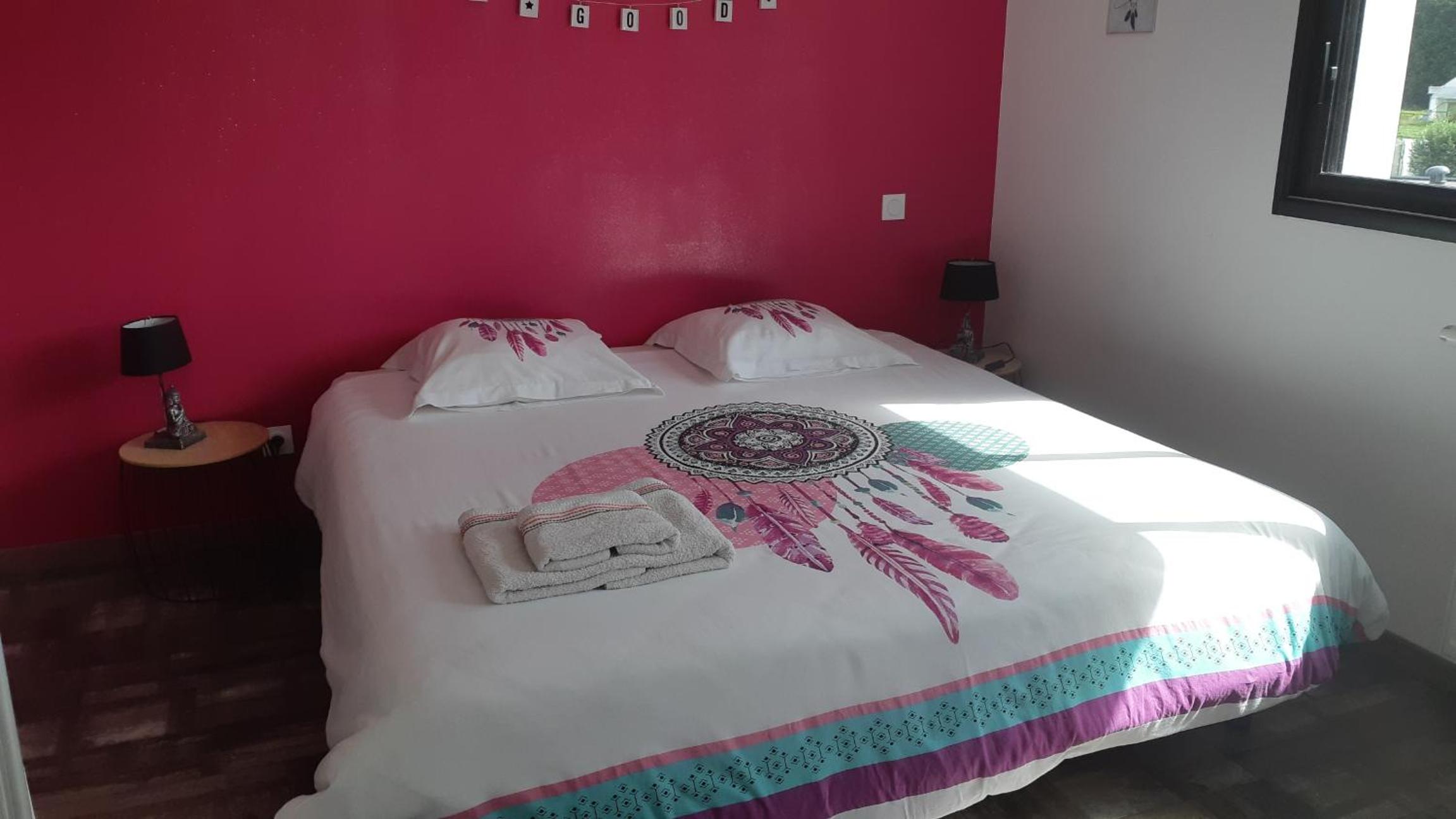 Queen Room with Garden View - Photo 11
