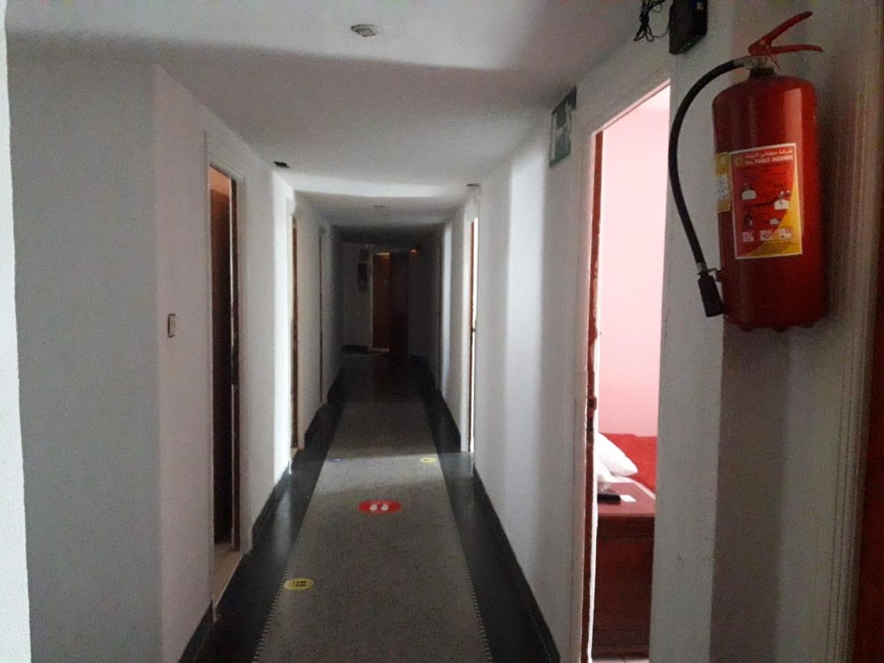 Double Room (1 Adult + 1 Child) - Photo 1