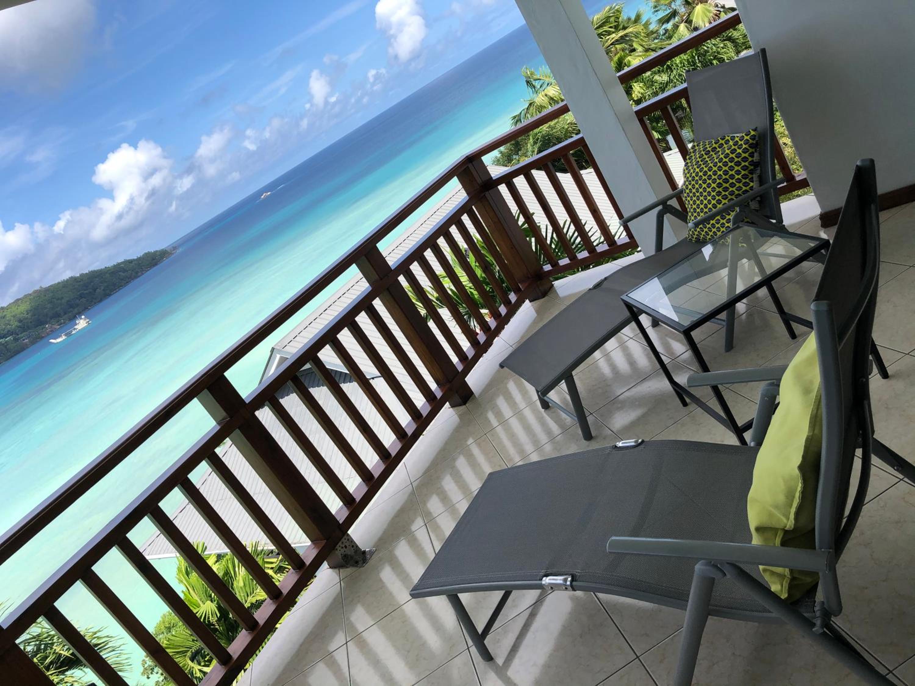 Standard Two-Bedroom Villa - Photo 37