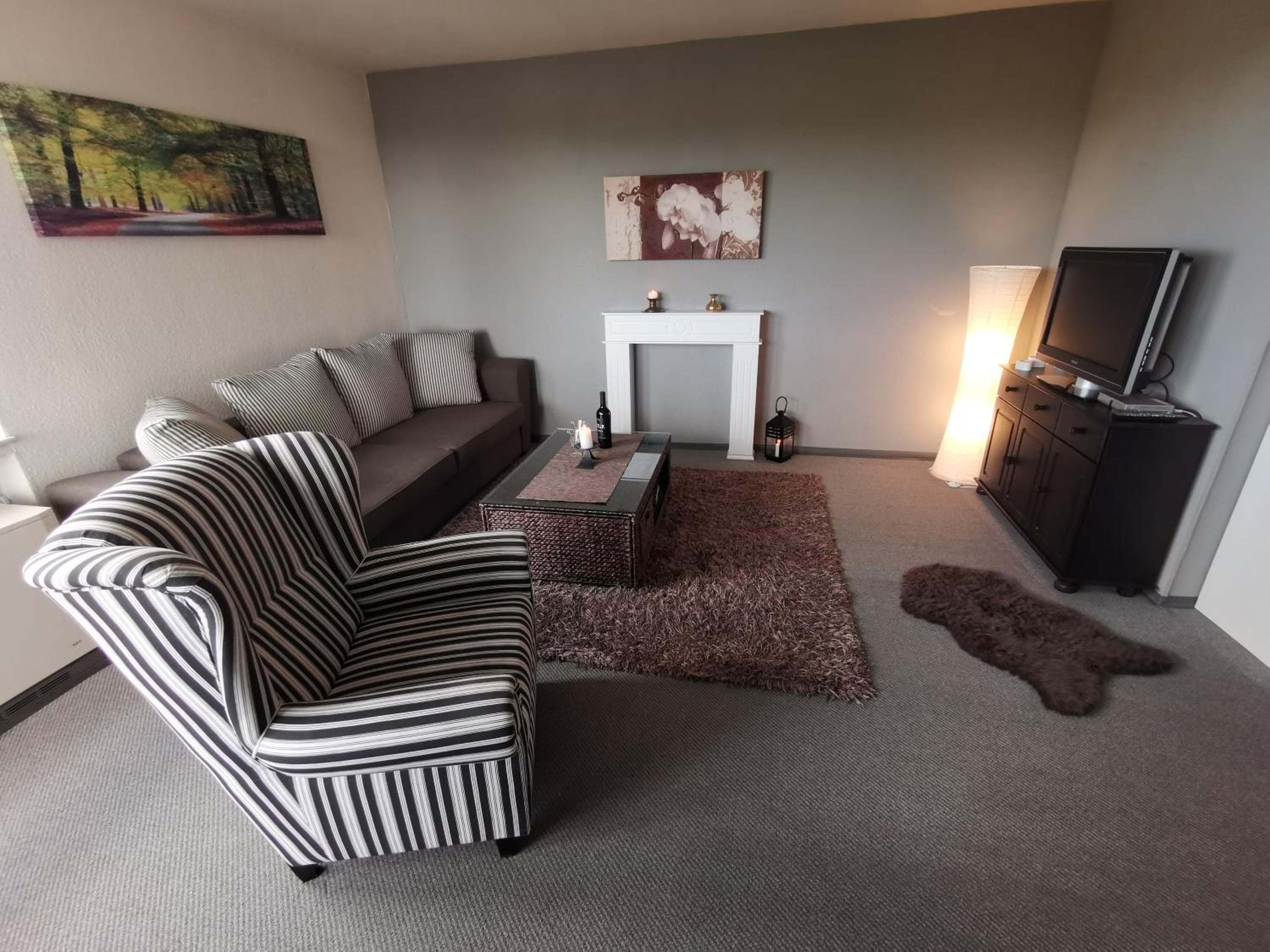 Apartment photo 1