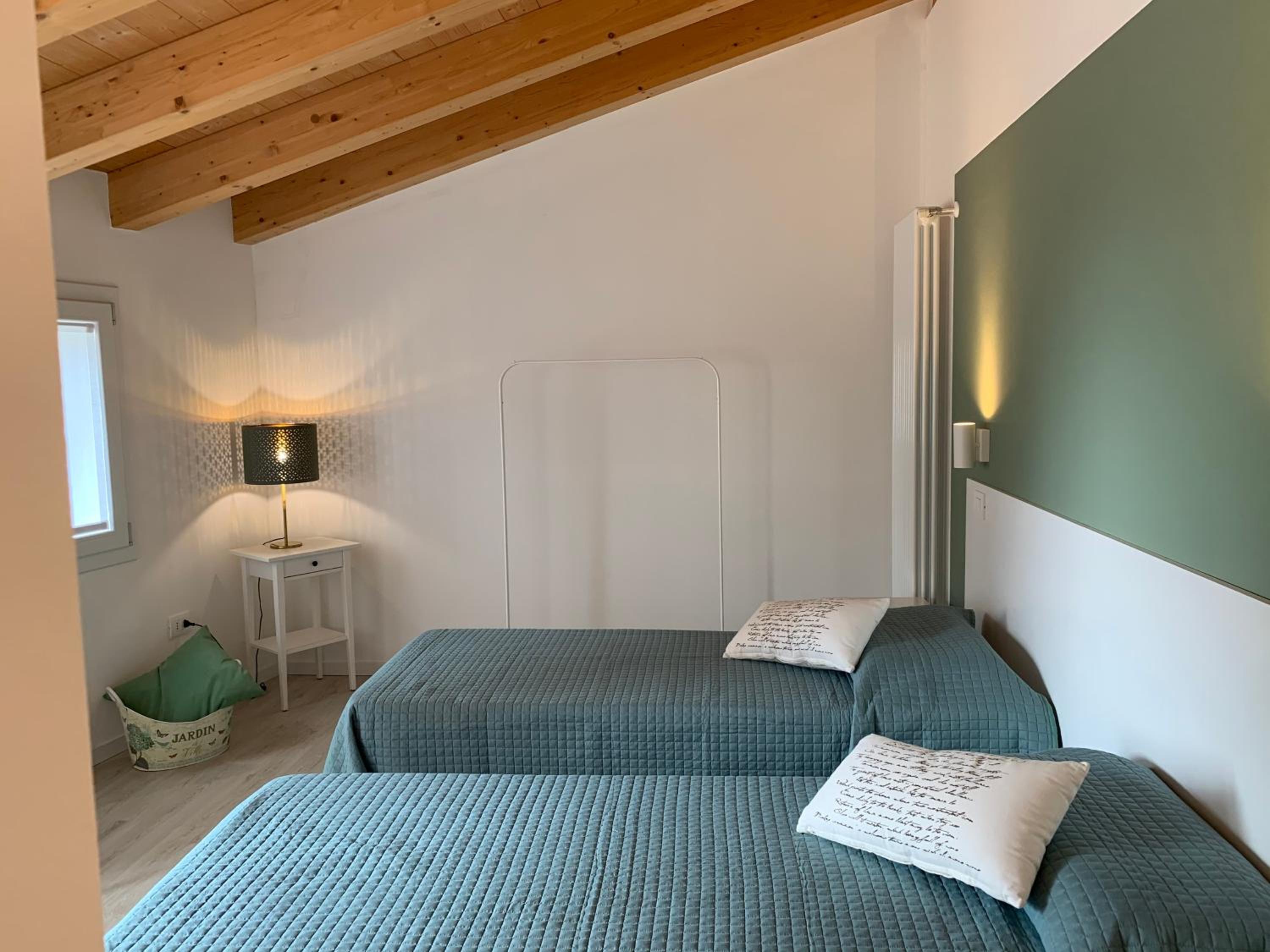Standard Double or Twin Room with Garden View photo 2