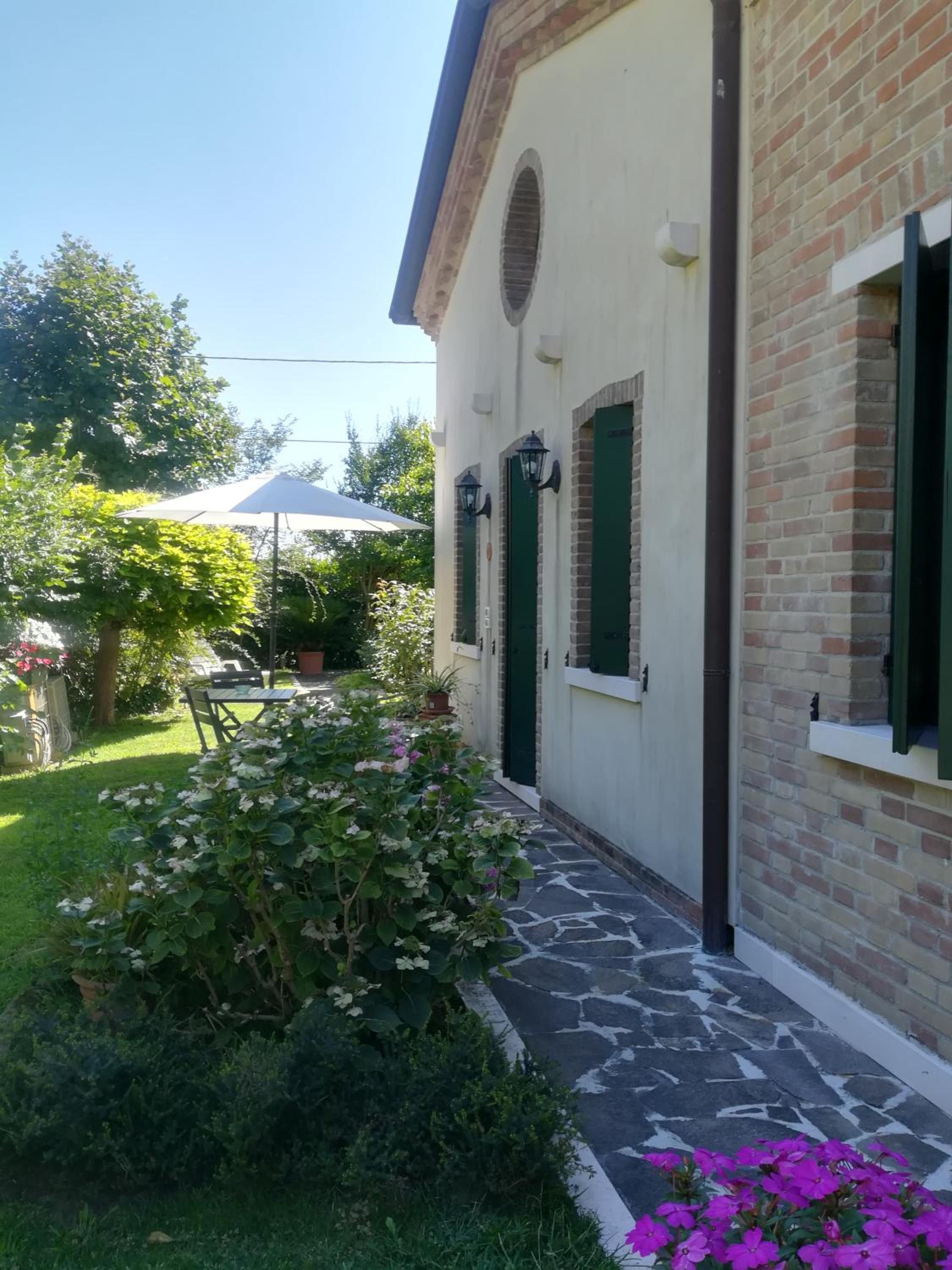 Double Room with Garden View photo 2