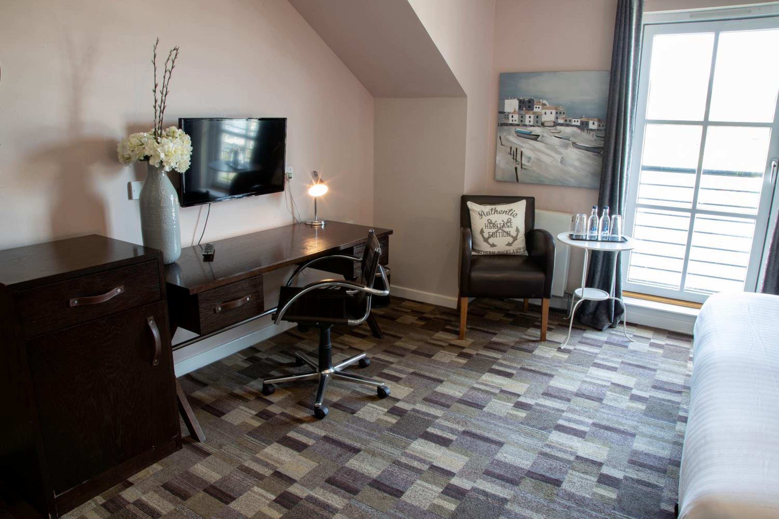 King Room with Lake View