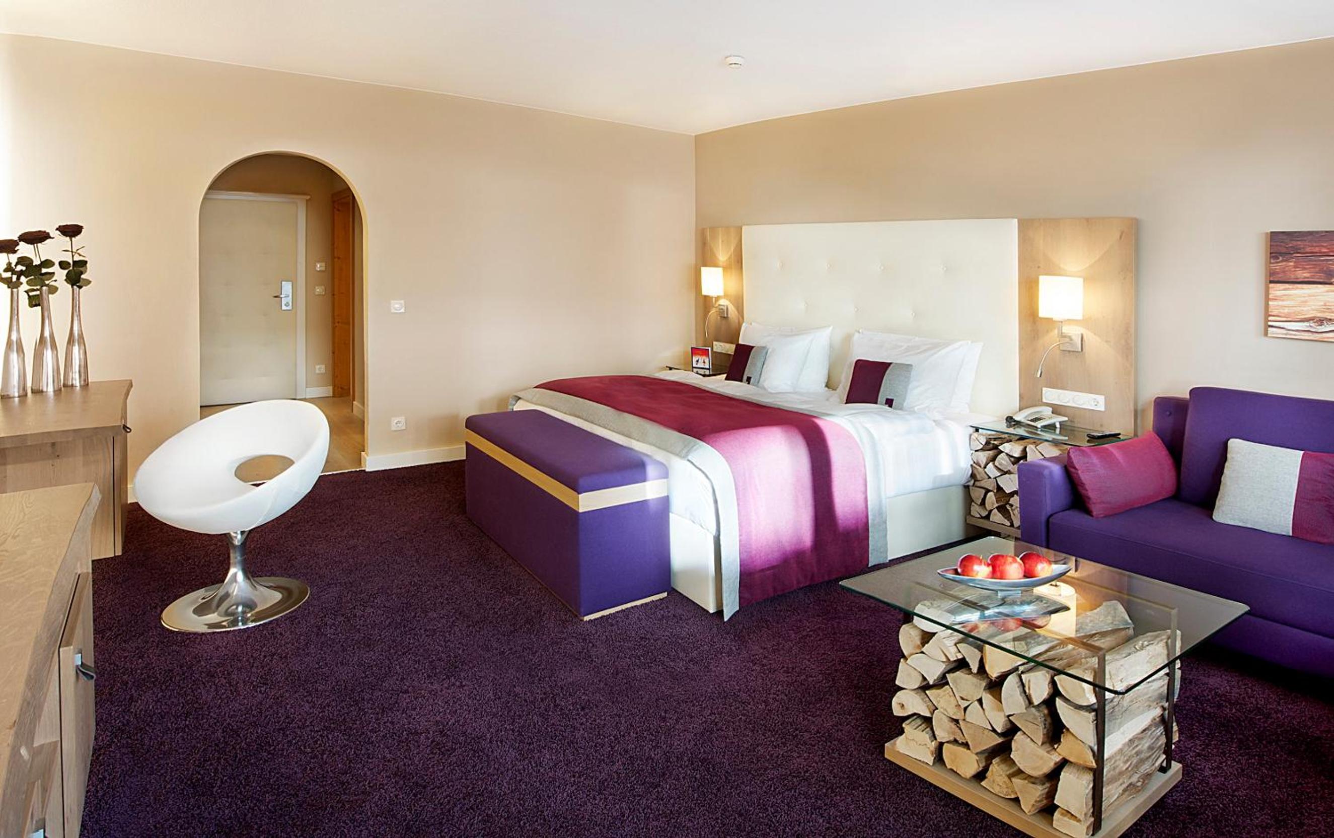 Modern Junior Suite with Balcony - Photo 6