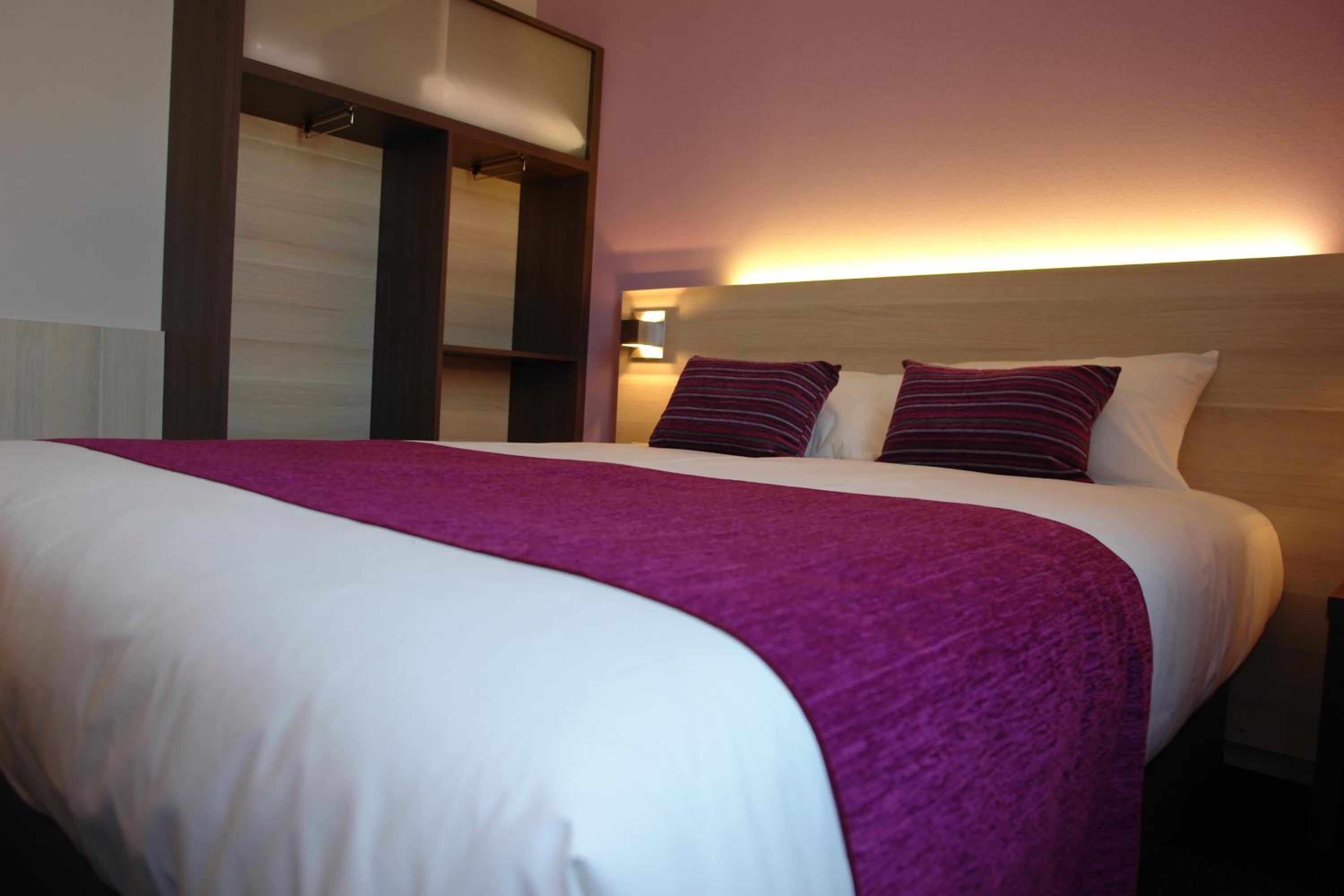 Standard Double Room - Photo 1