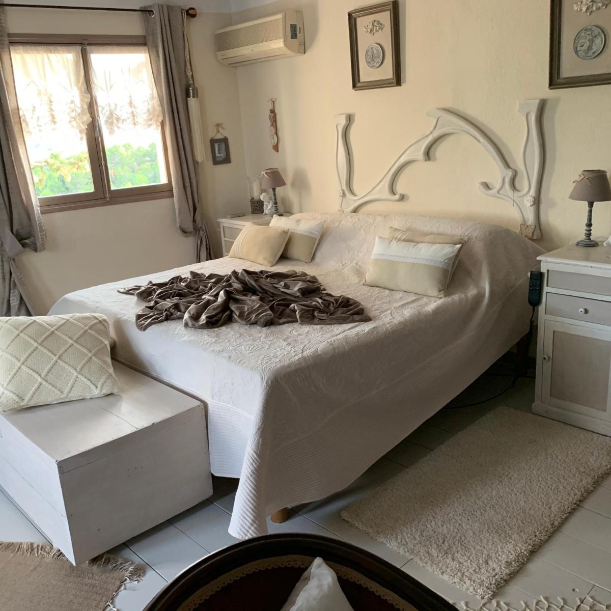Double or Twin Room with Private Bathroom photo 2