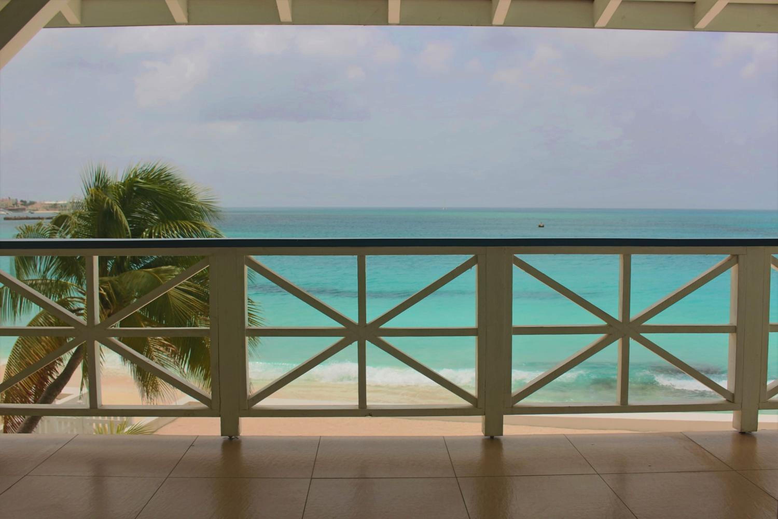 Balcony & Terrace