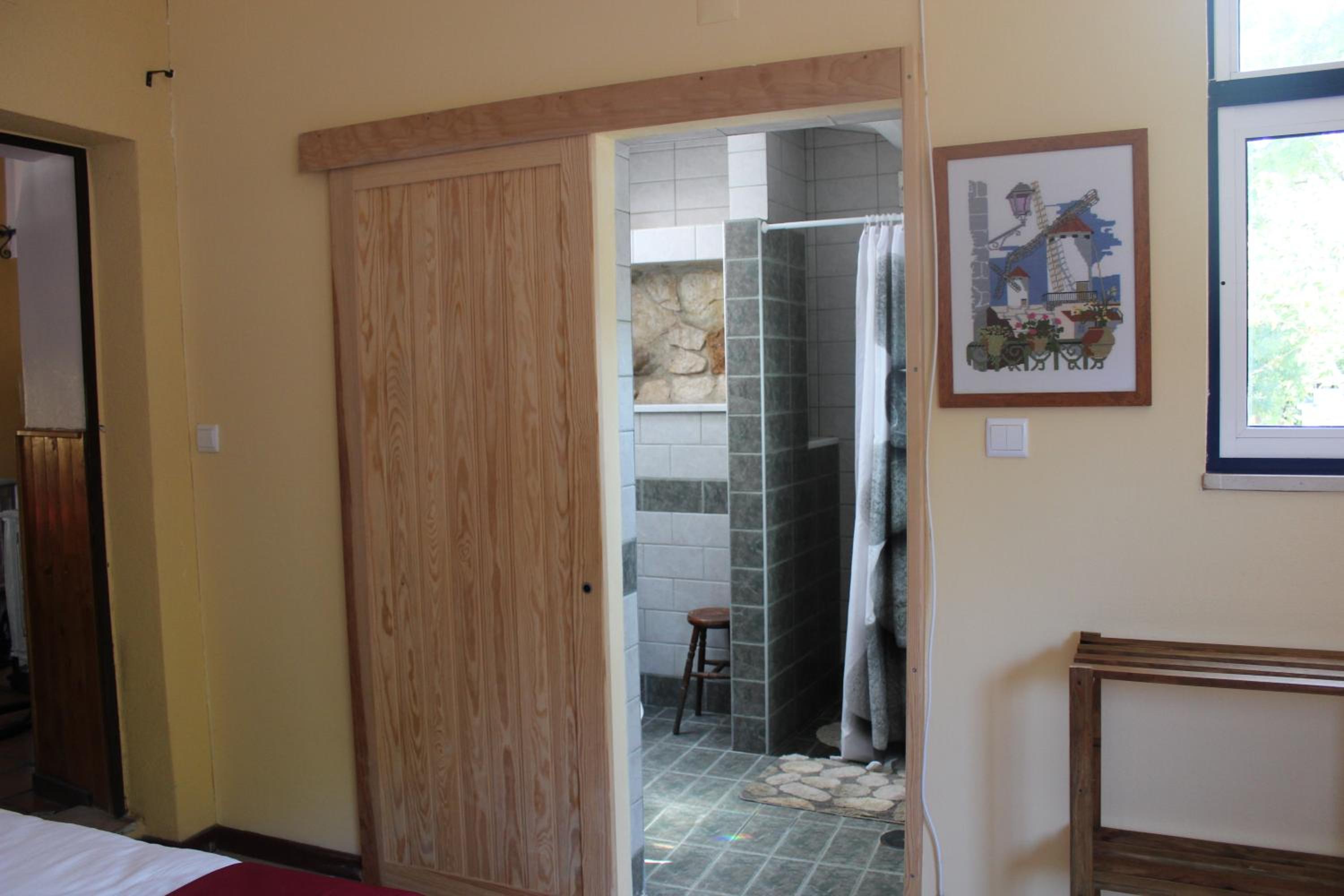 Three-Bedroom House photo 3