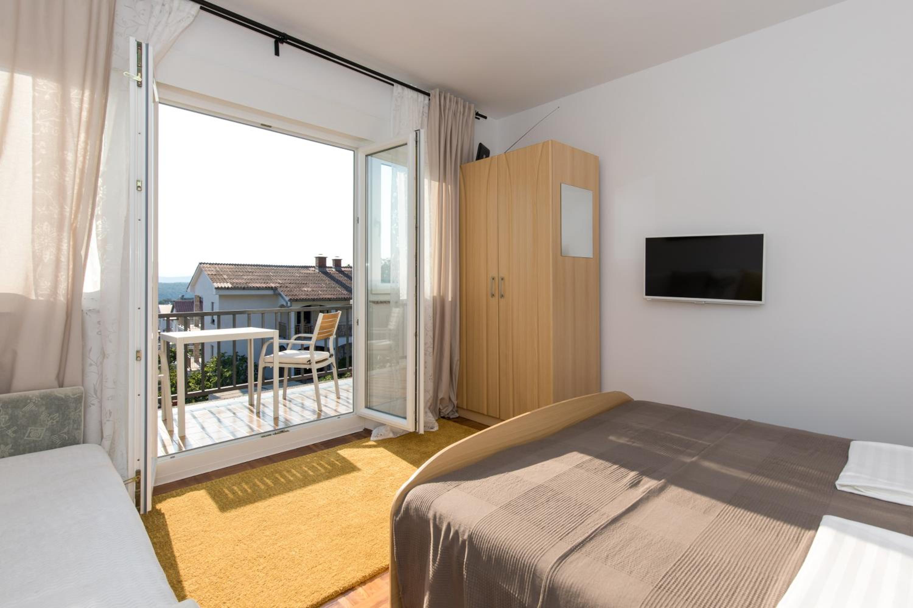Studio with Sea View