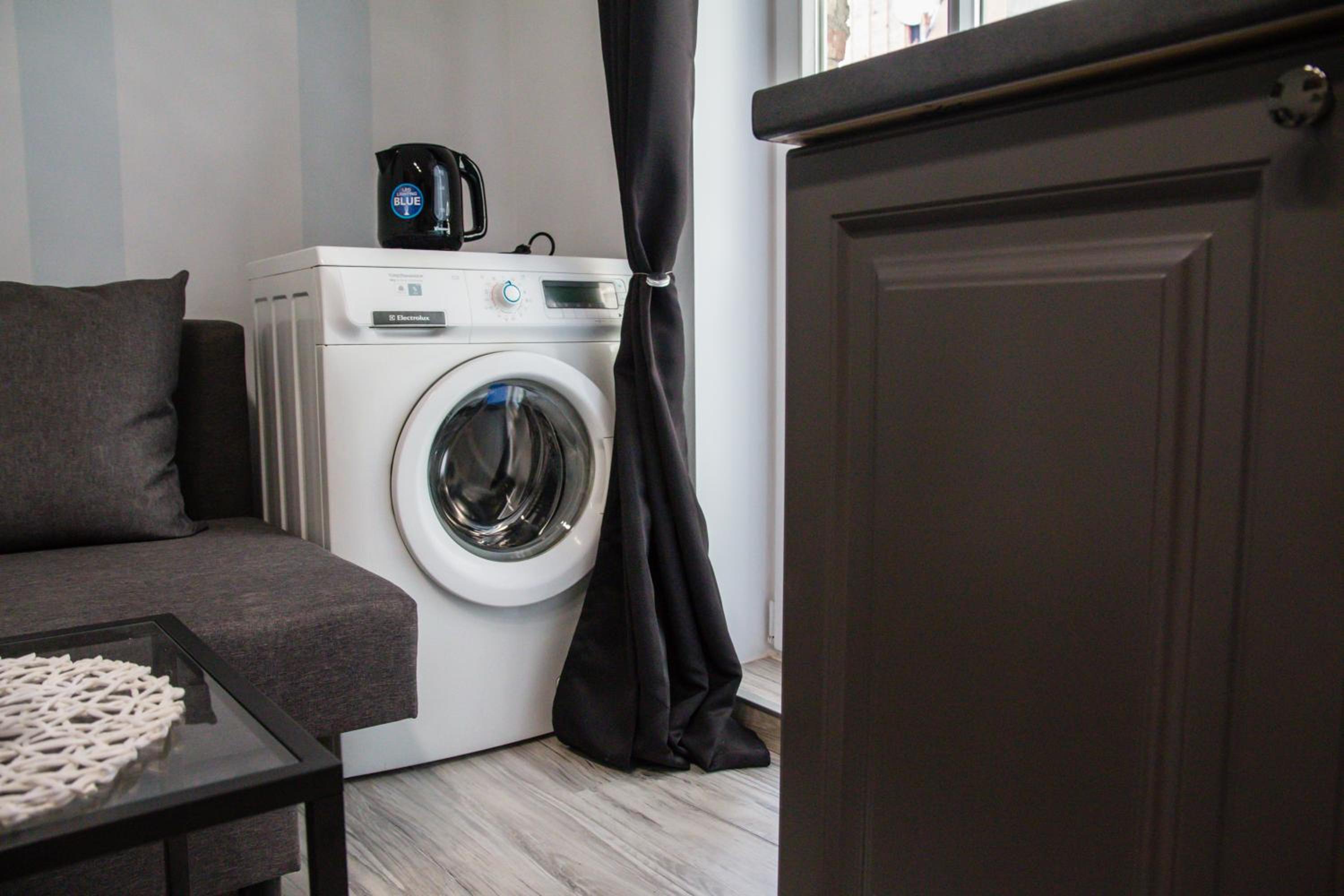 One-Bedroom Apartment - Photo 10