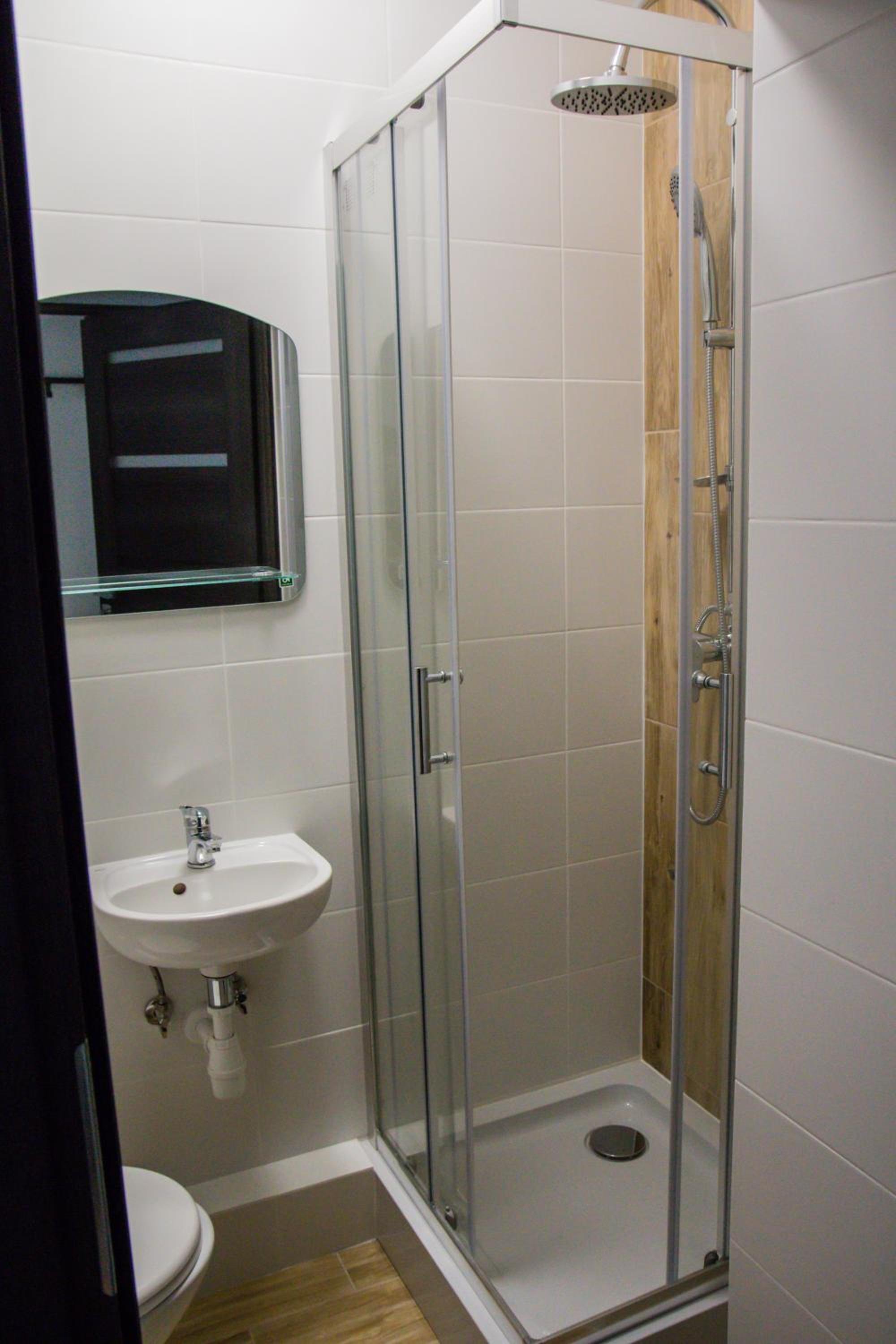 One-Bedroom Apartment - Photo 24
