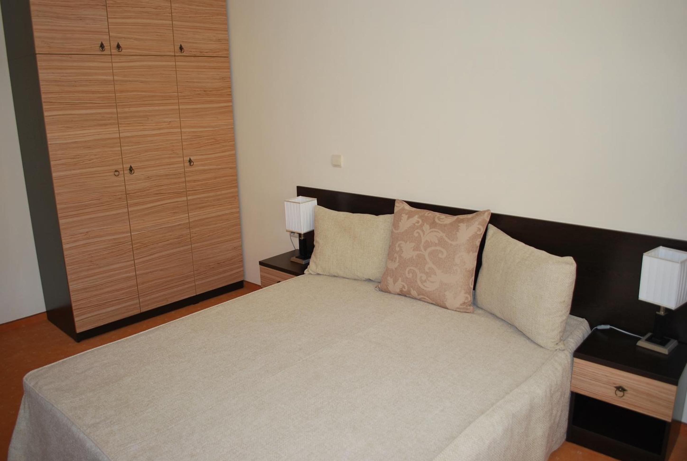 One-Bedroom Suite (3 Adults) photo 2