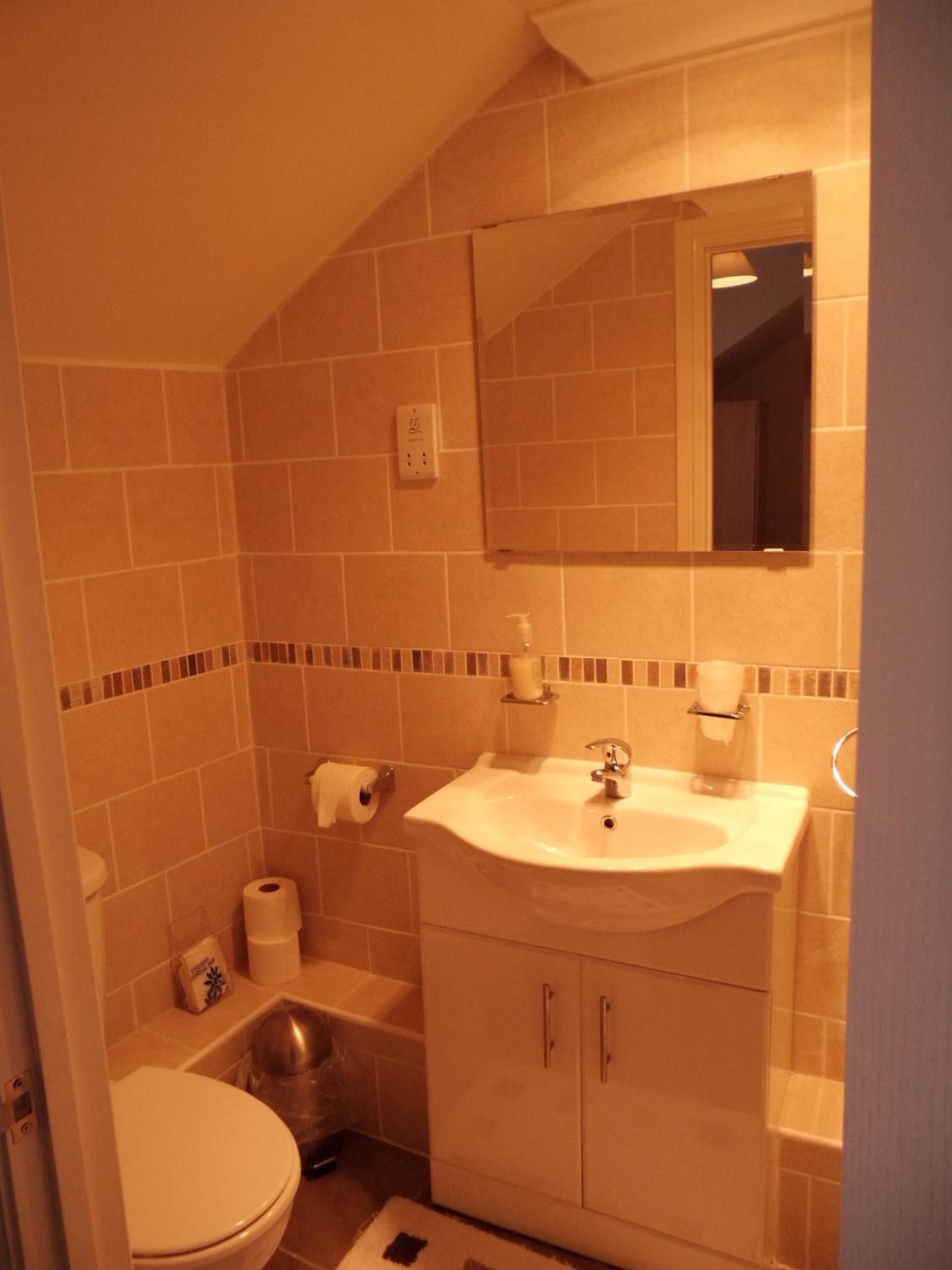 Standard Twin Room photo 2