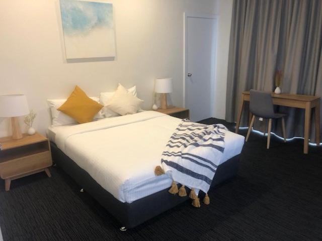 Suite with Lake View