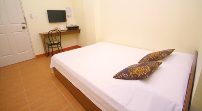 Deluxe Double Room - Photo 1