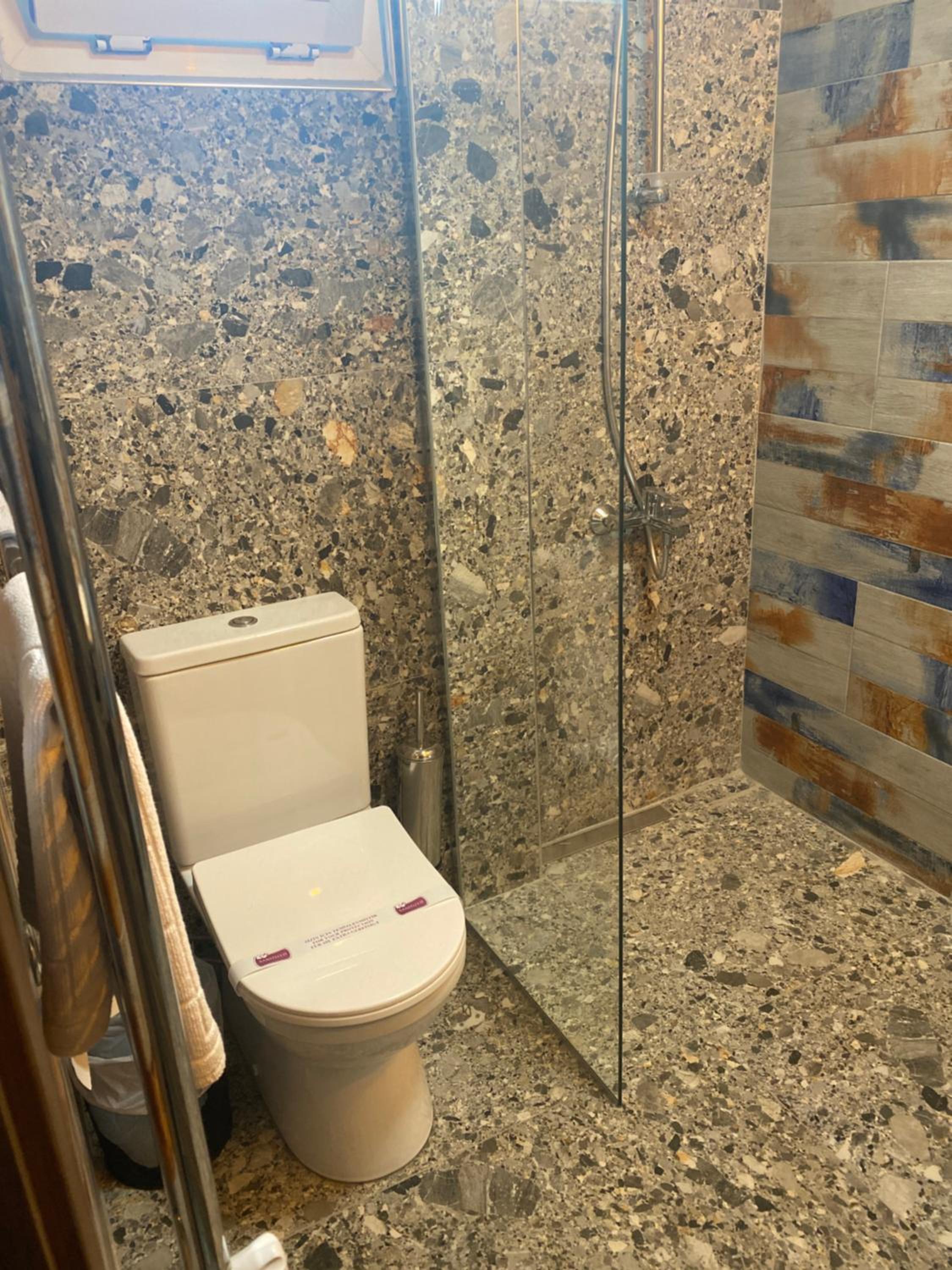 Large Double Room