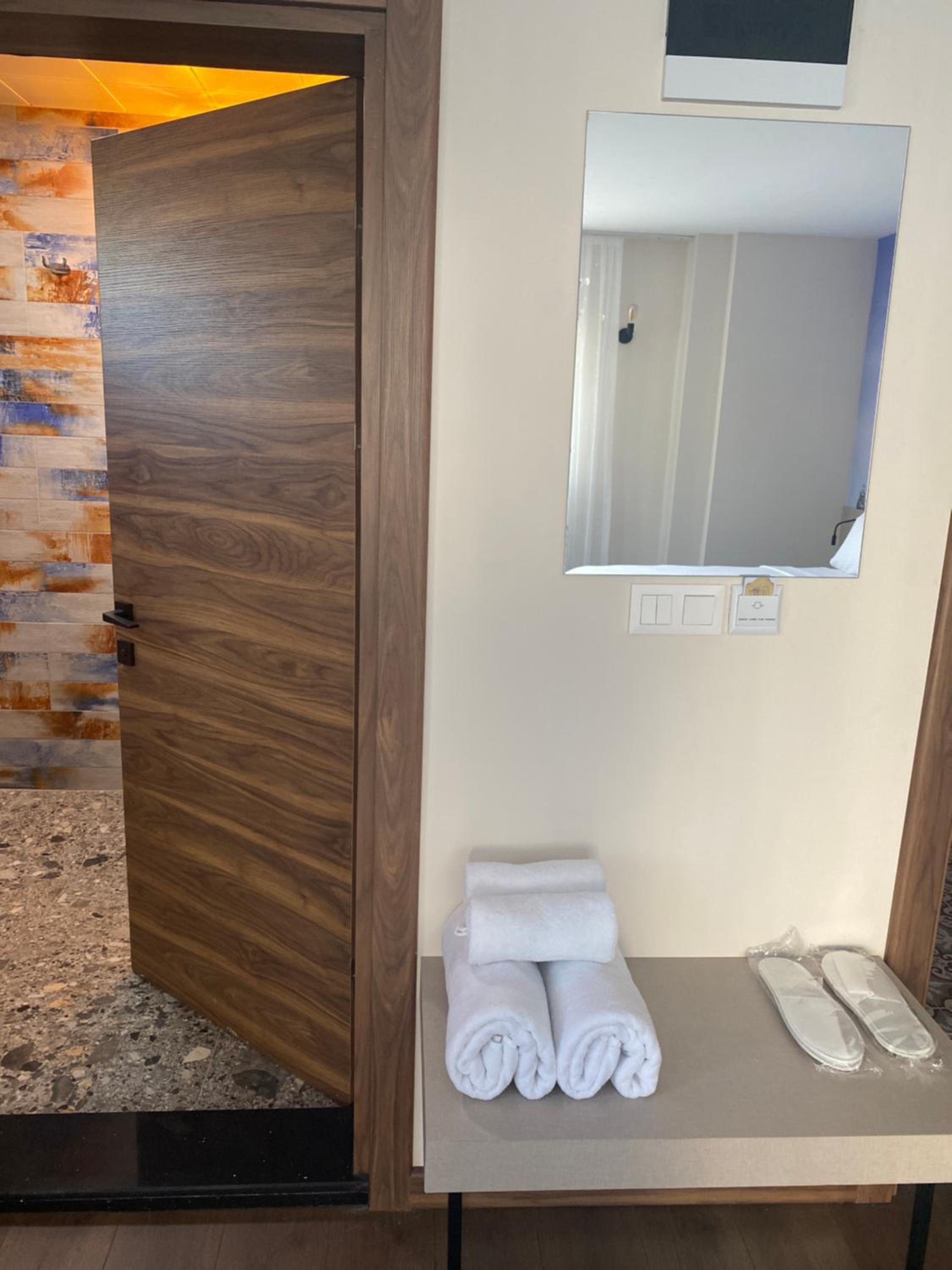 Large Double Room