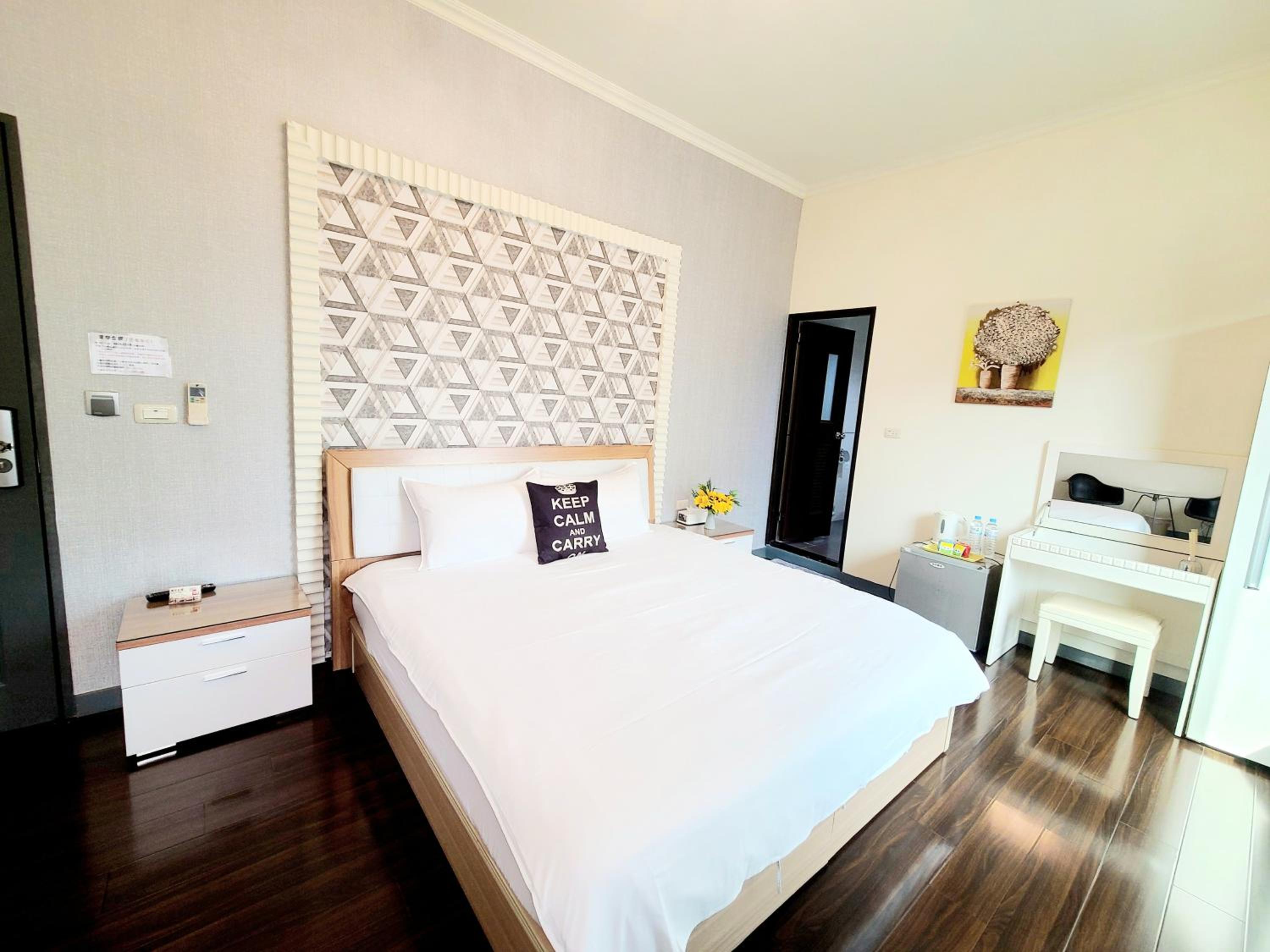 Queen Room With Spa Bath photo 2