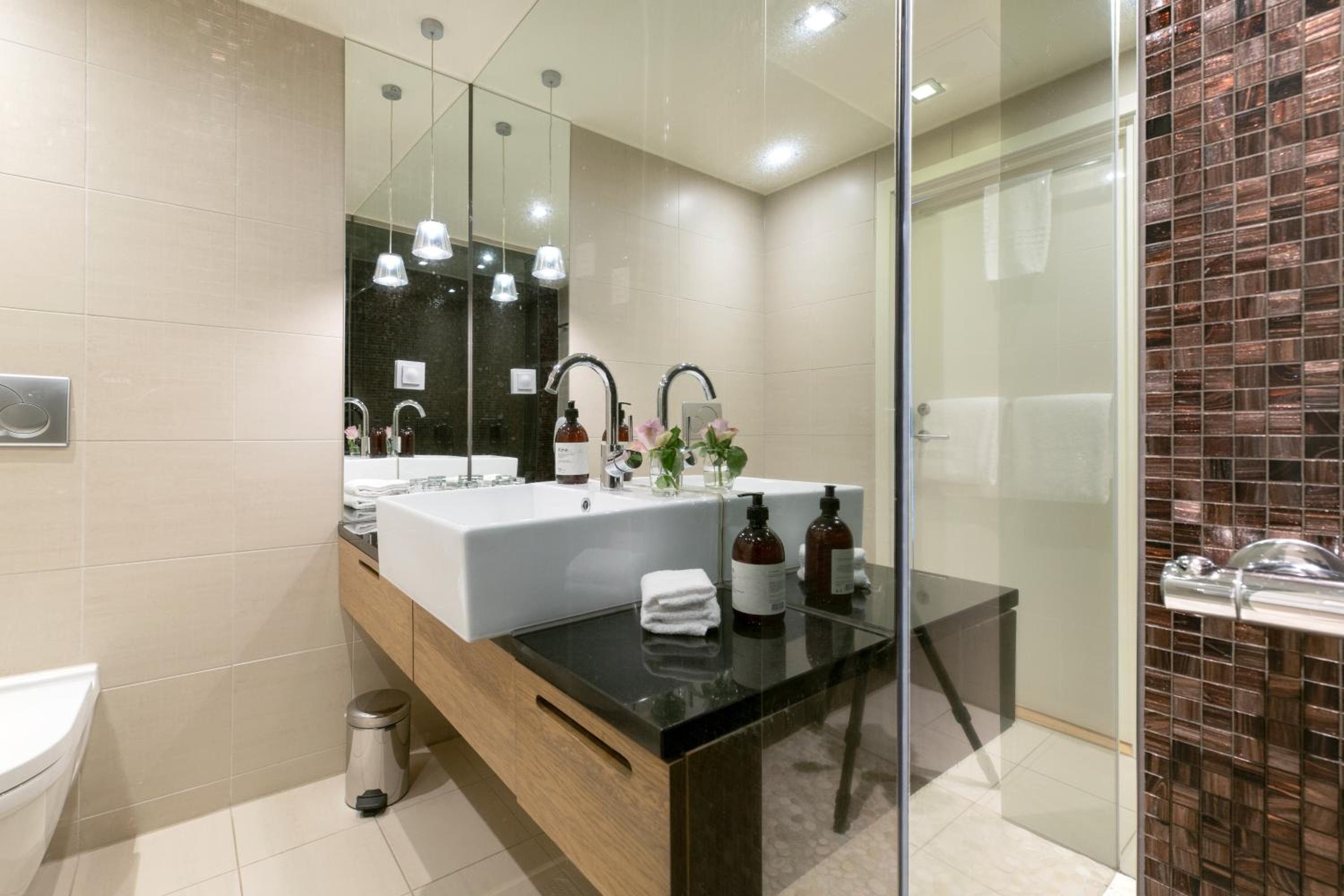 Superior Double Room - Photo 2