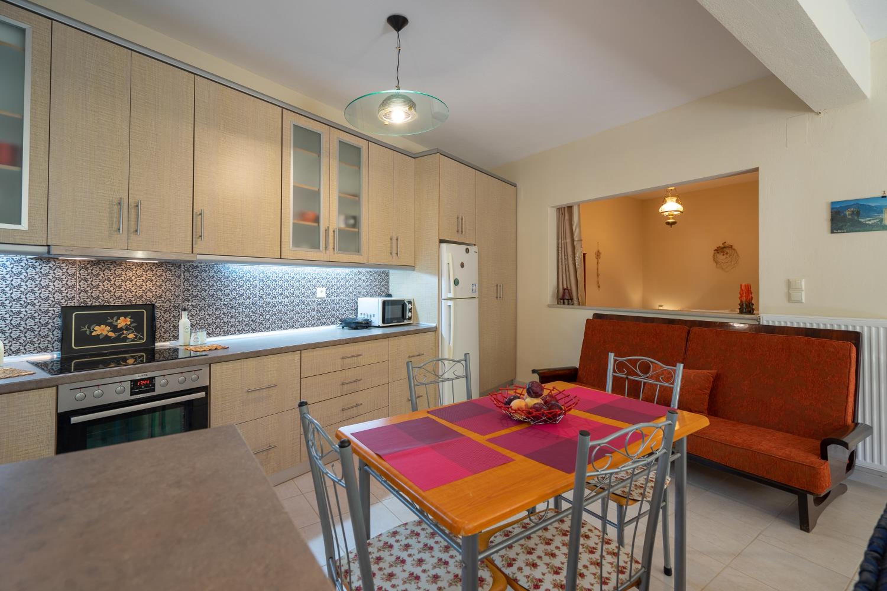 Two-Bedroom Apartment - Photo 17