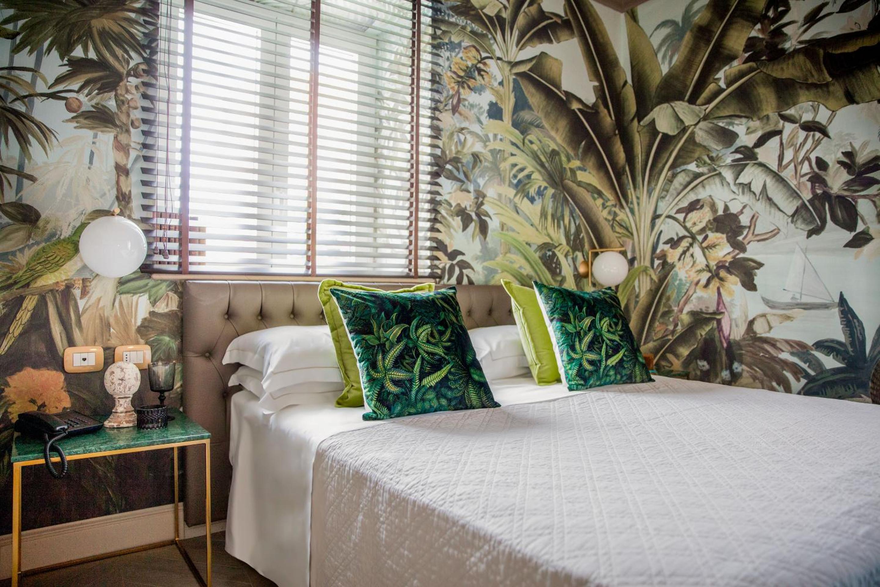 Double Room with Balcony and Sea View - Photo 27