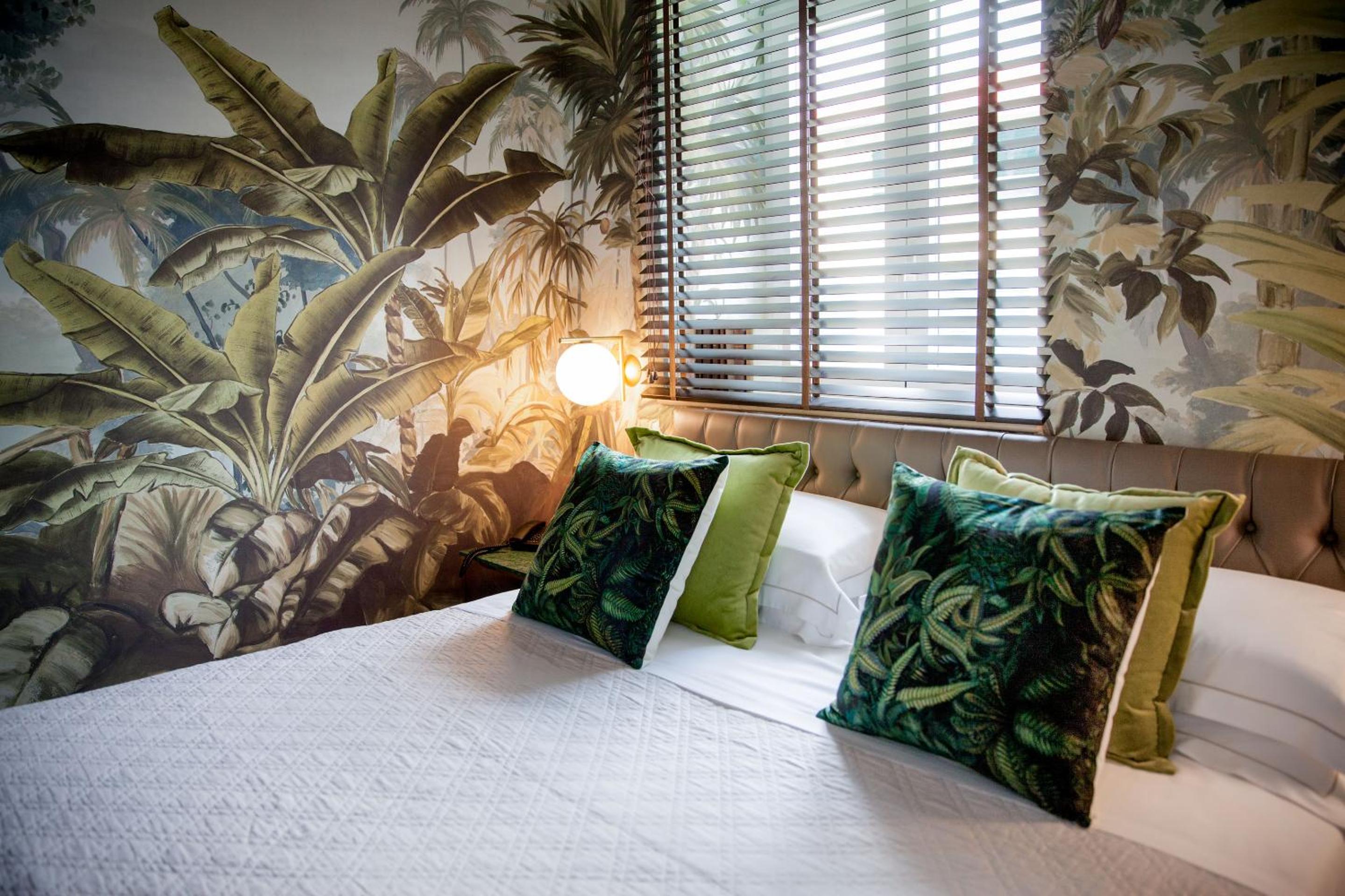 Double Room with Balcony and Sea View - Photo 7