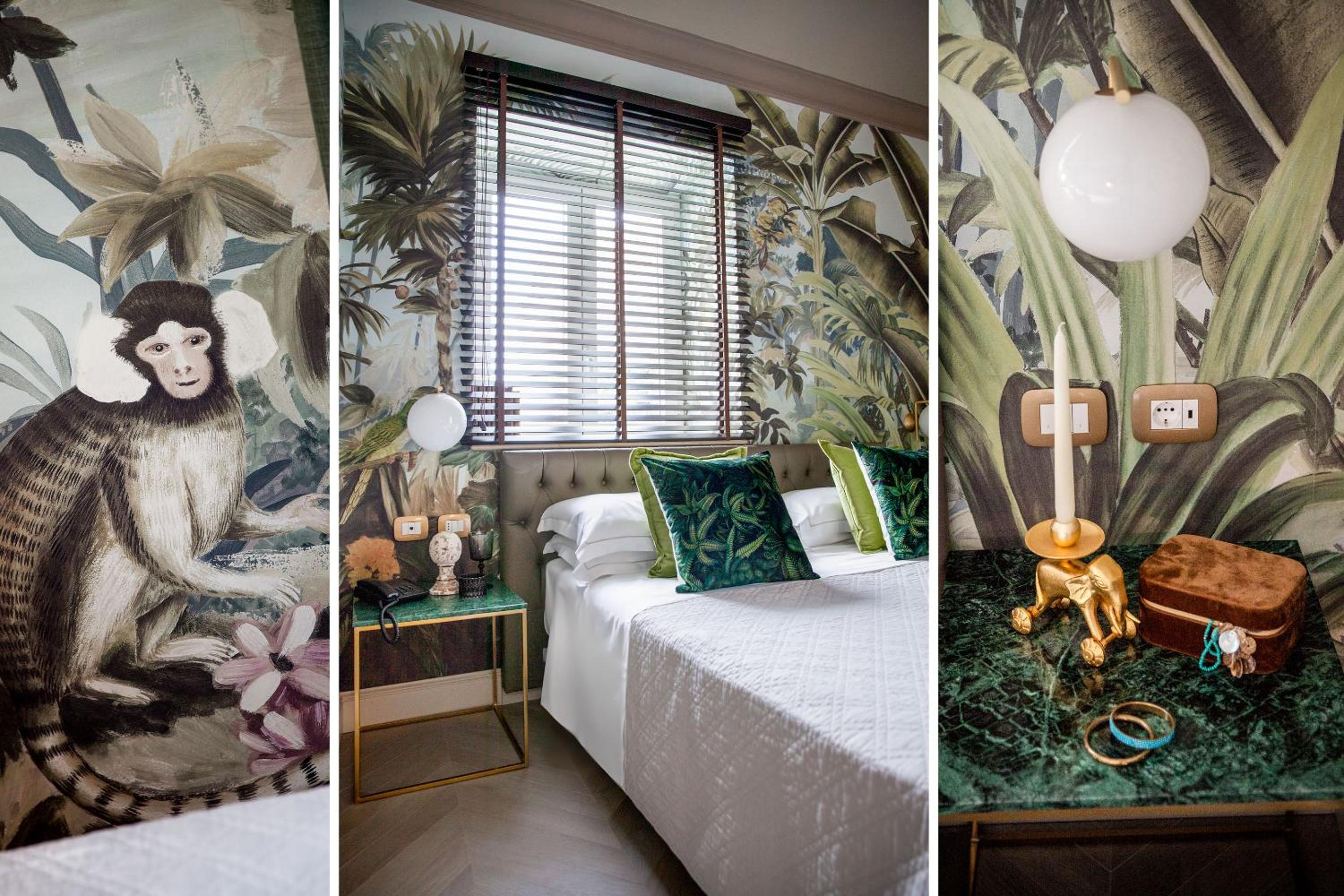 Double Room with Balcony and Sea View - Photo 1