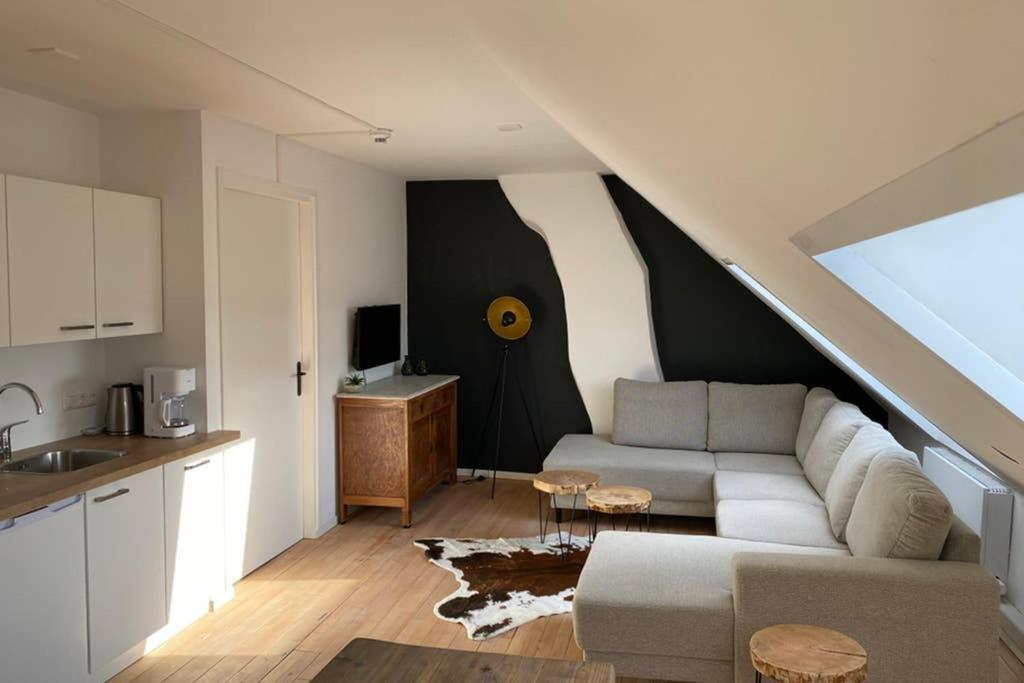 Two-Bedroom Apartment - Photo 45