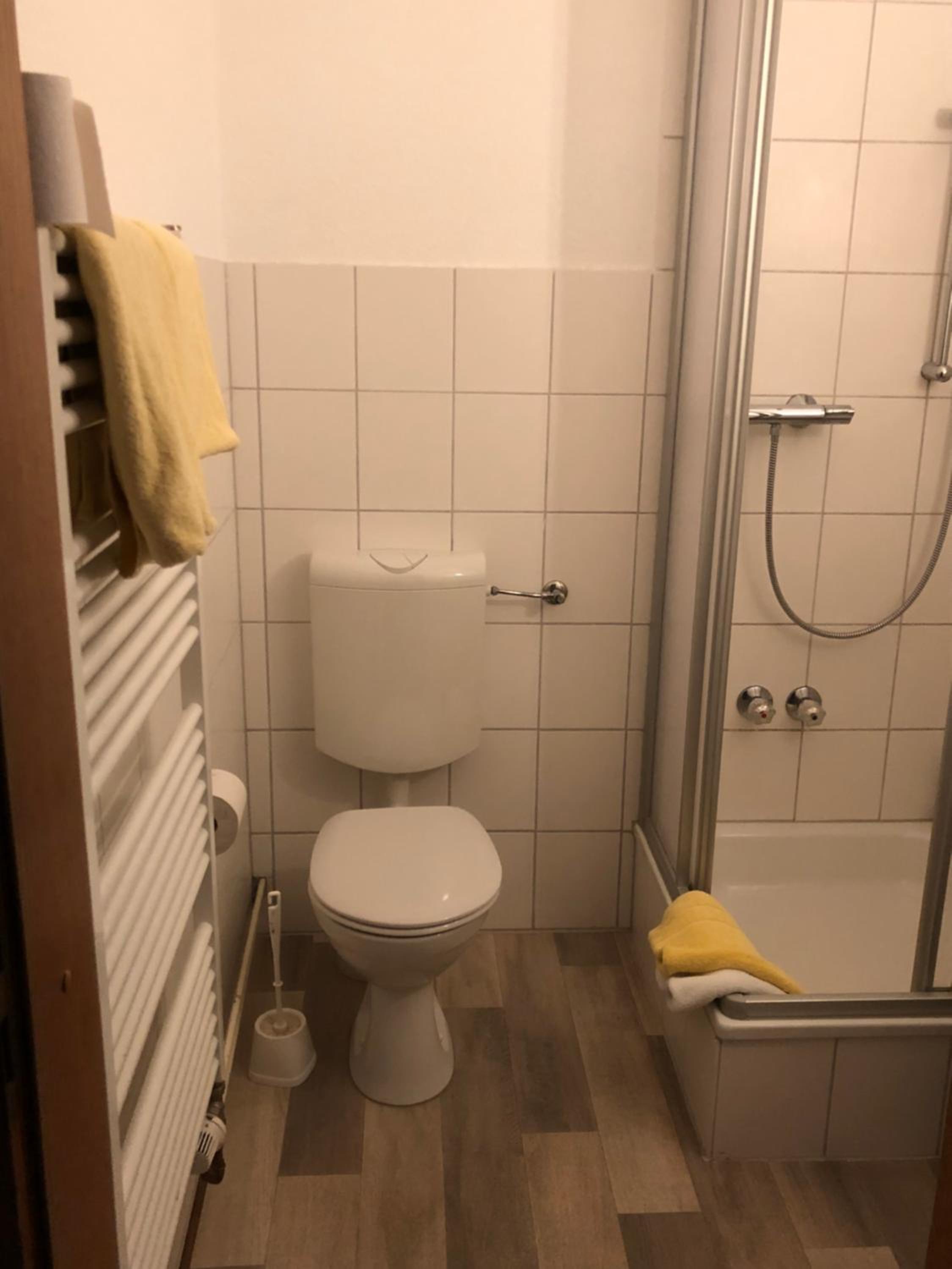 Double Room - Photo 5