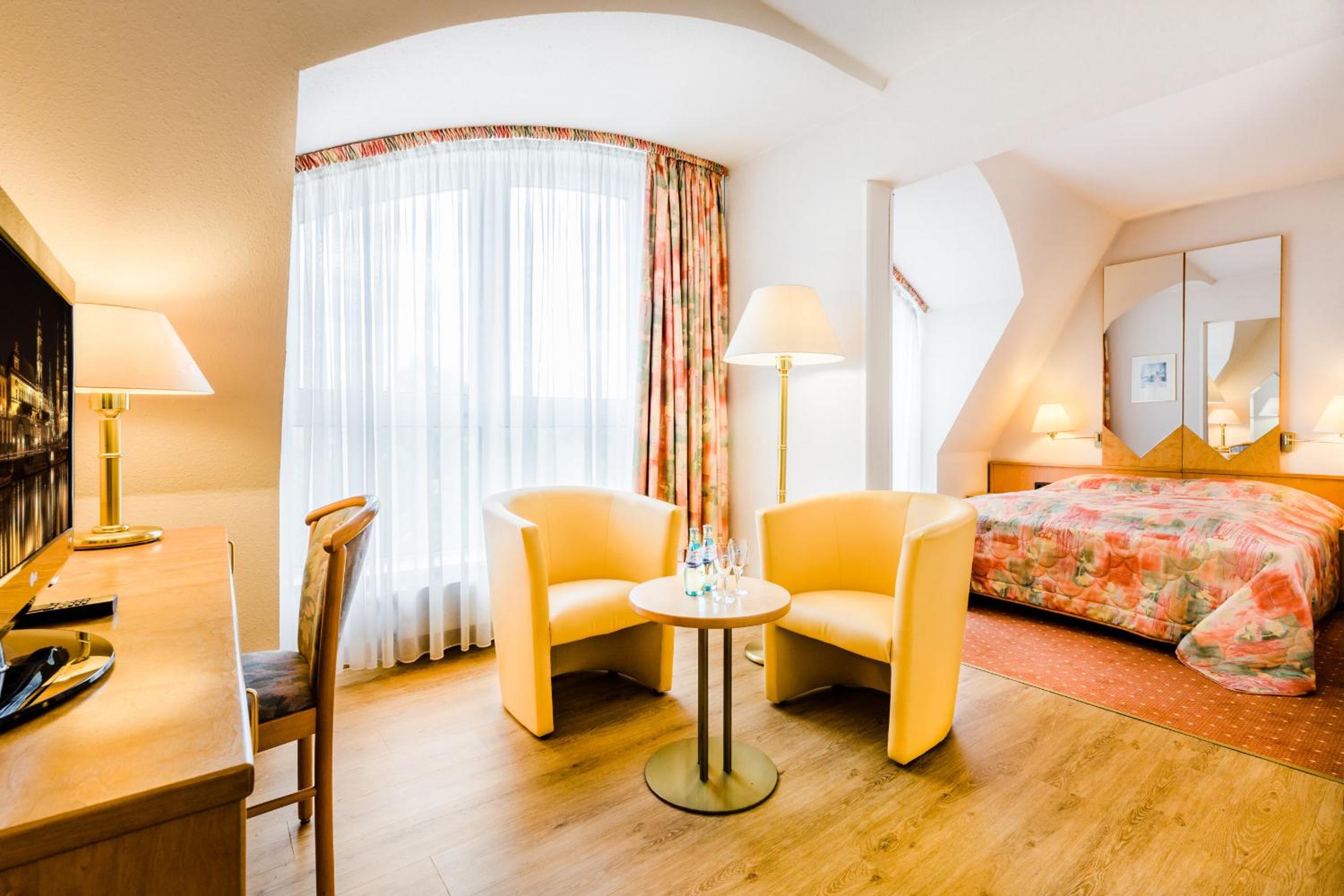 Standard Double Room (2 Adults) photo 2