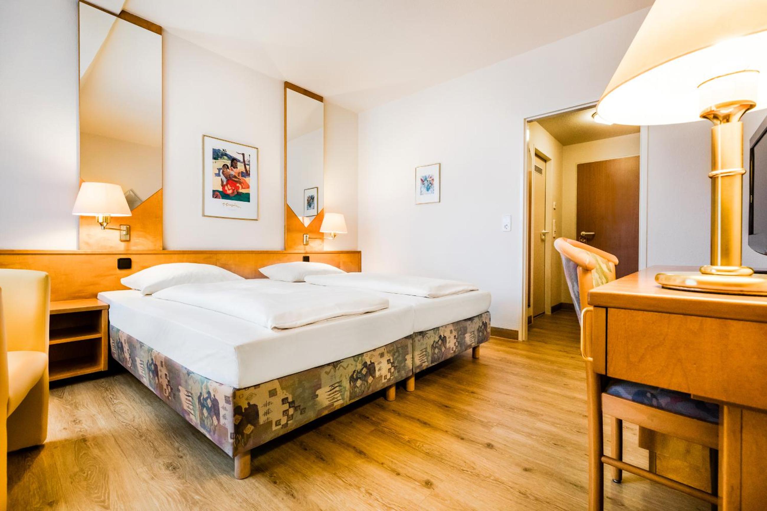 Standard Double Room (2 Adults) photo 1
