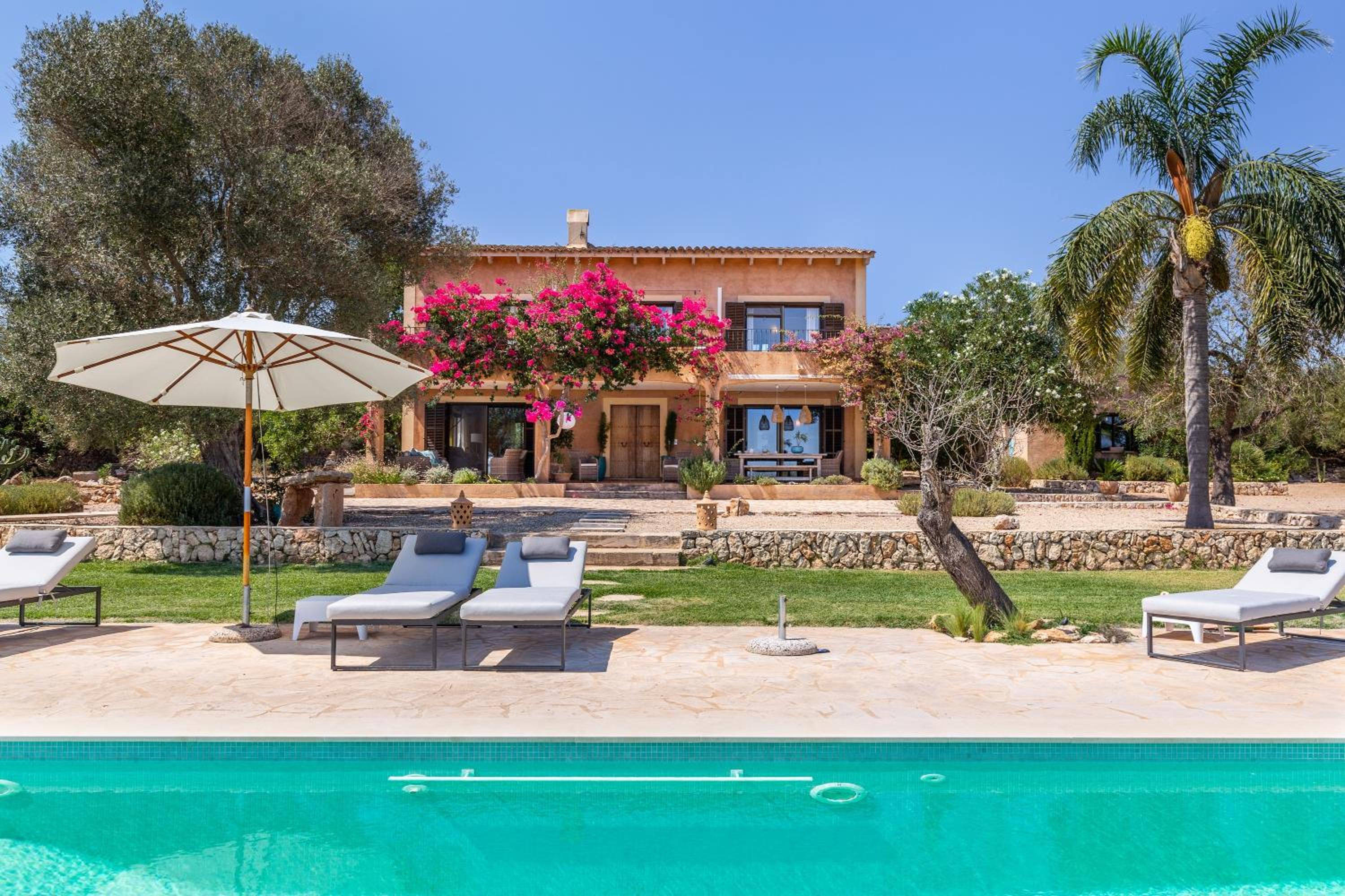 Villa with Garden View photo 2