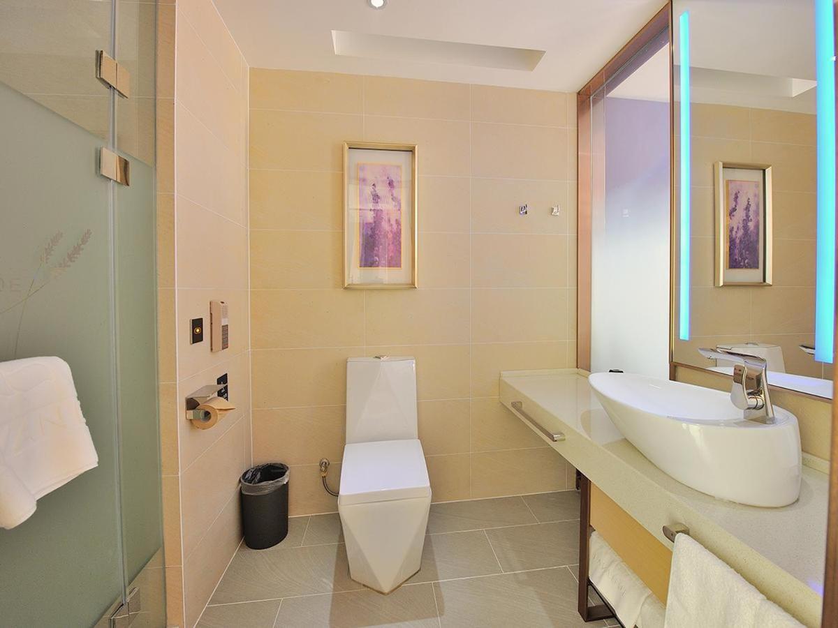 Business Double Room photo 2